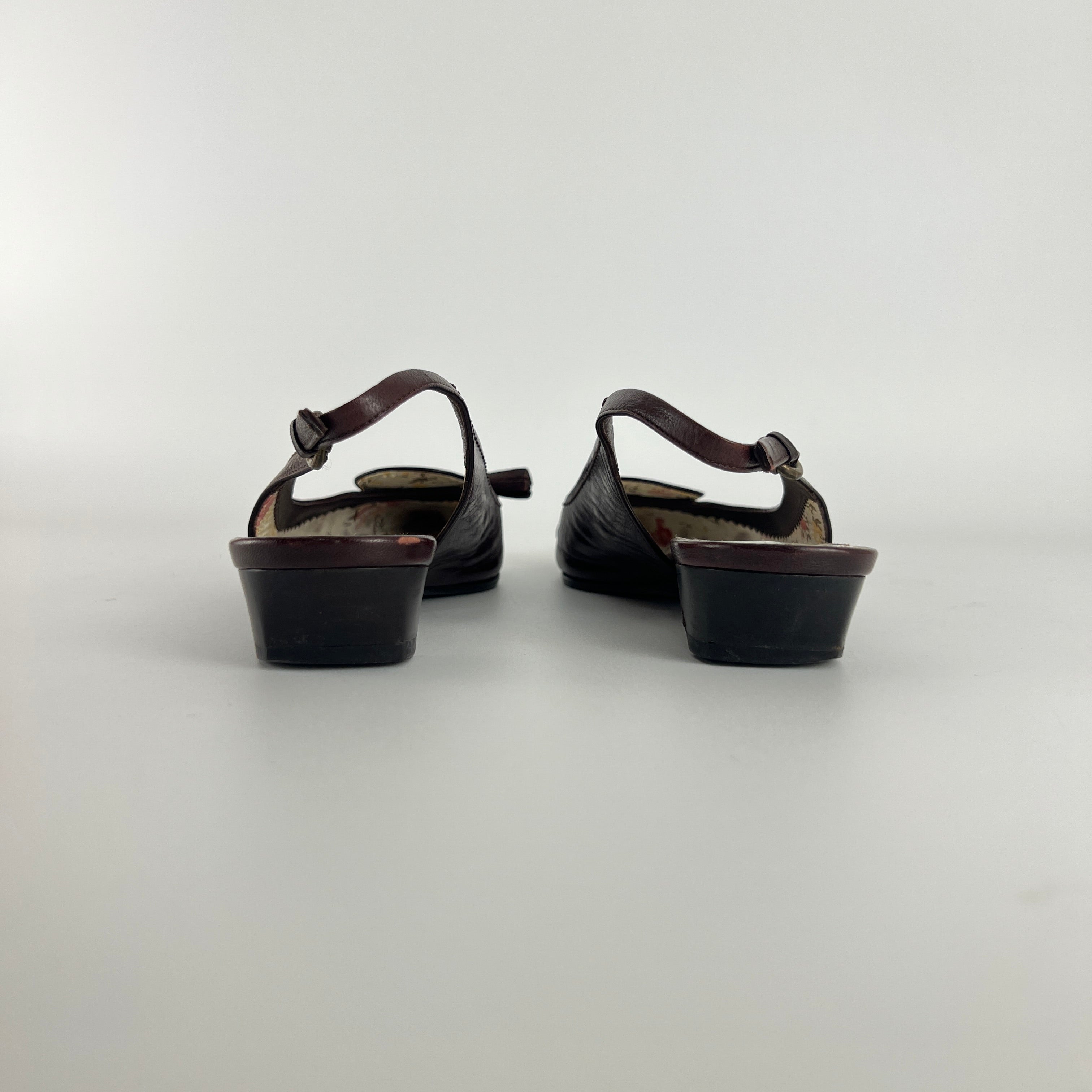 Miu Miu | Vintage Brown Leather Floral Insole Bow Kitten Heel Pointed Slingback (35)