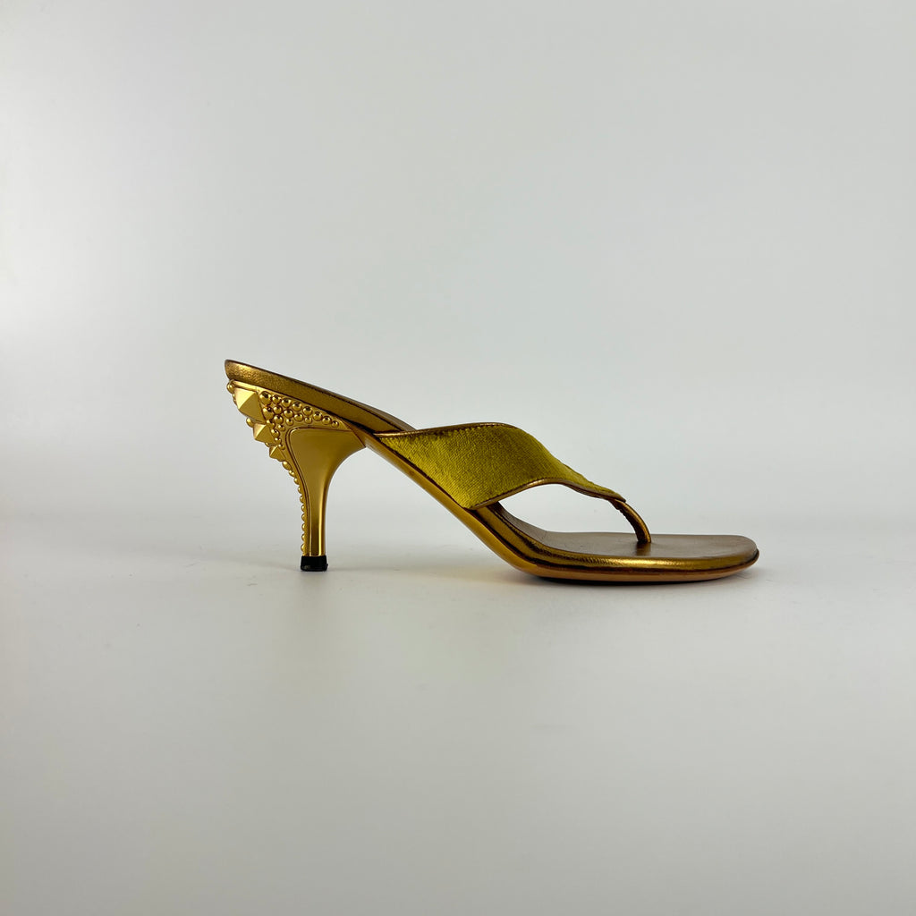 Gucci | Tom Ford Era Vintage Gold Velvet Studded Thong Heels (36C)
