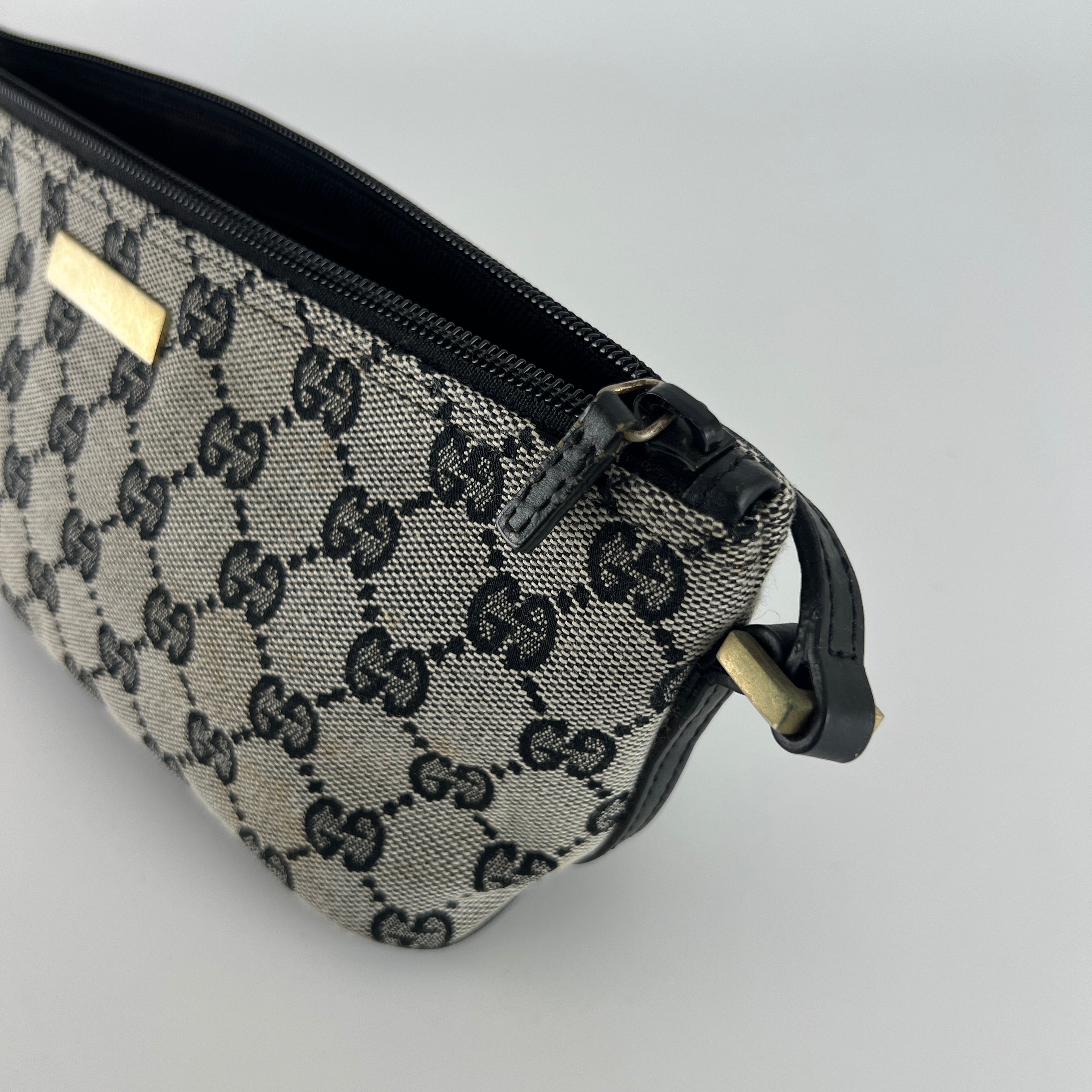 Gucci | Tom Ford Era Boat Pochette GG Monogram Grey Canvas Black Leather Bag