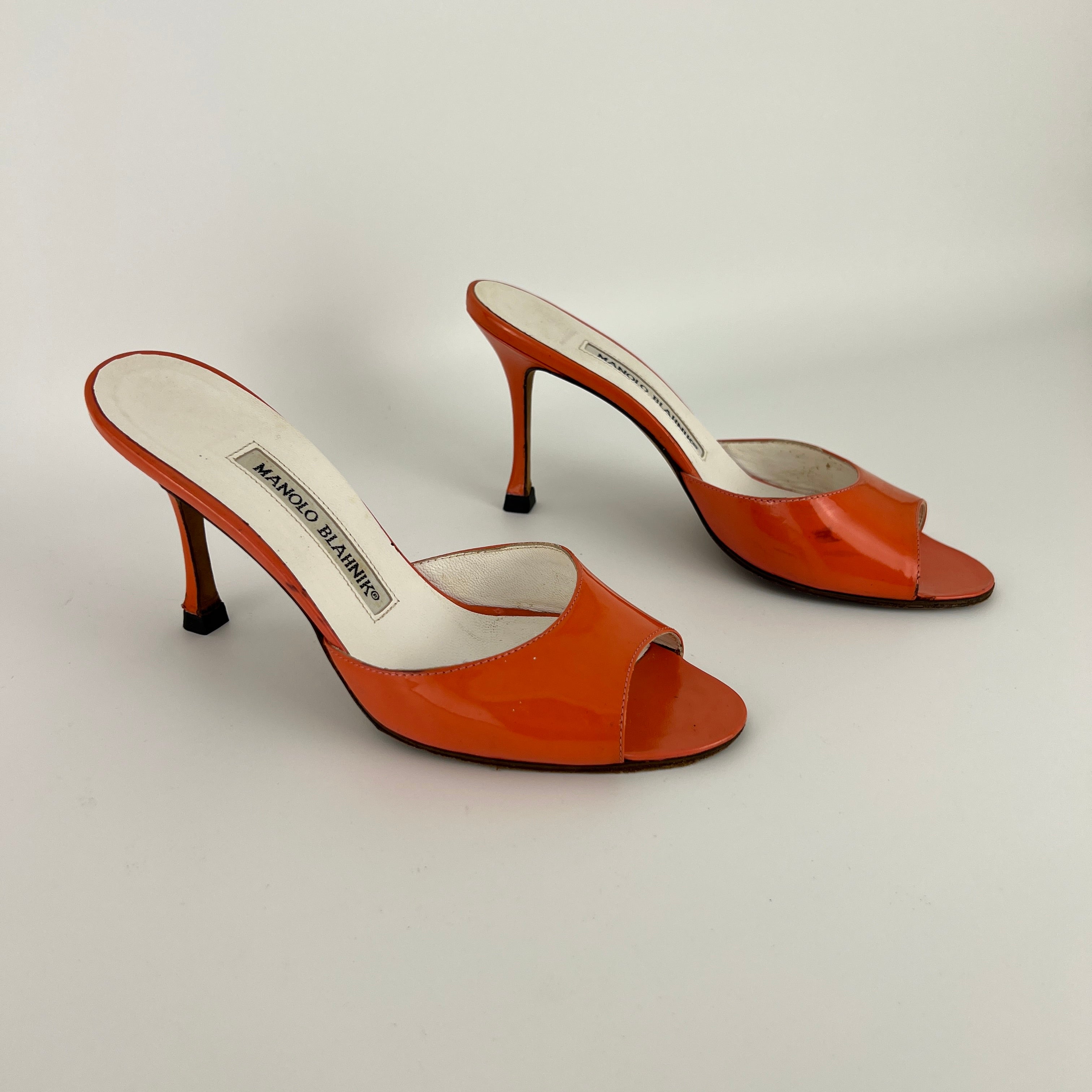 Manolo Blahnik | Jada Orange Patent Leather Slide Sandal Mules (35.5)