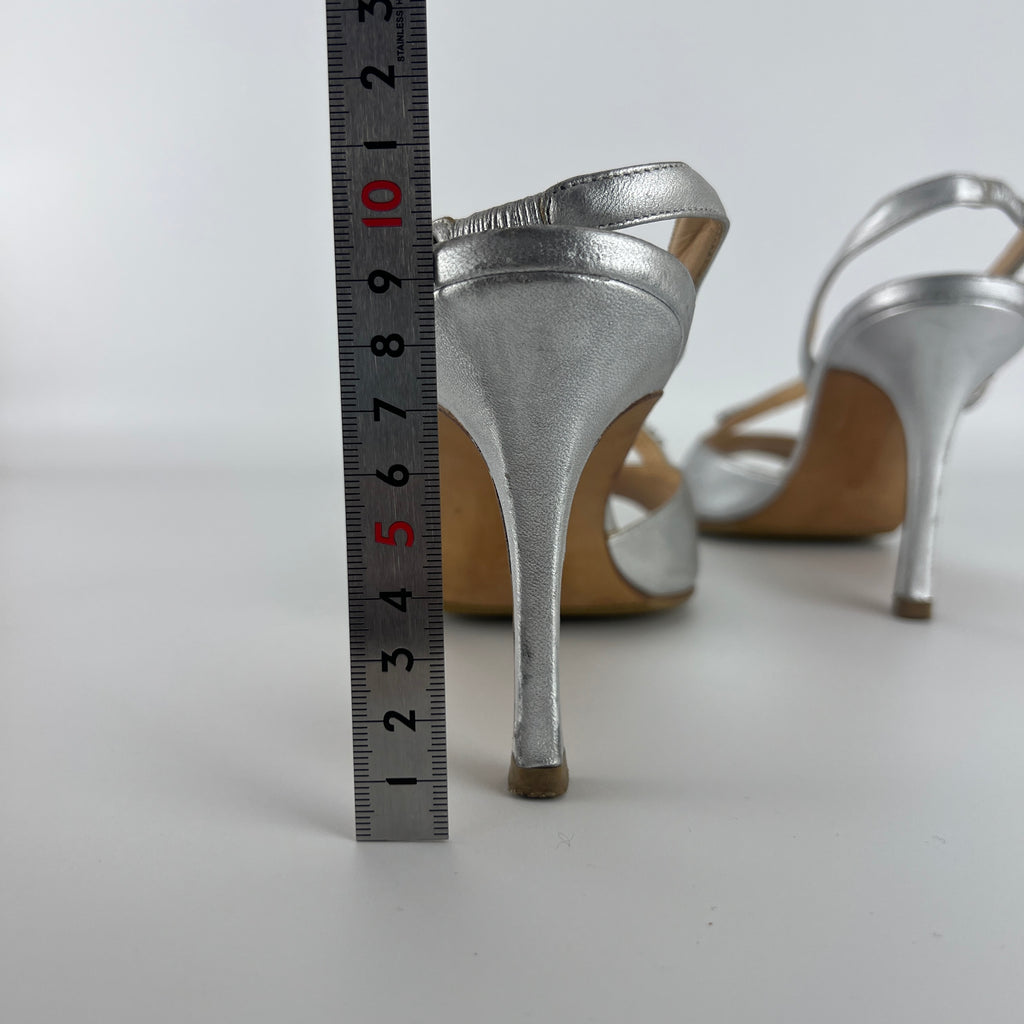 Manolo Blahnik | Silver Leather Crystal Embellished Strap Slingback (39)