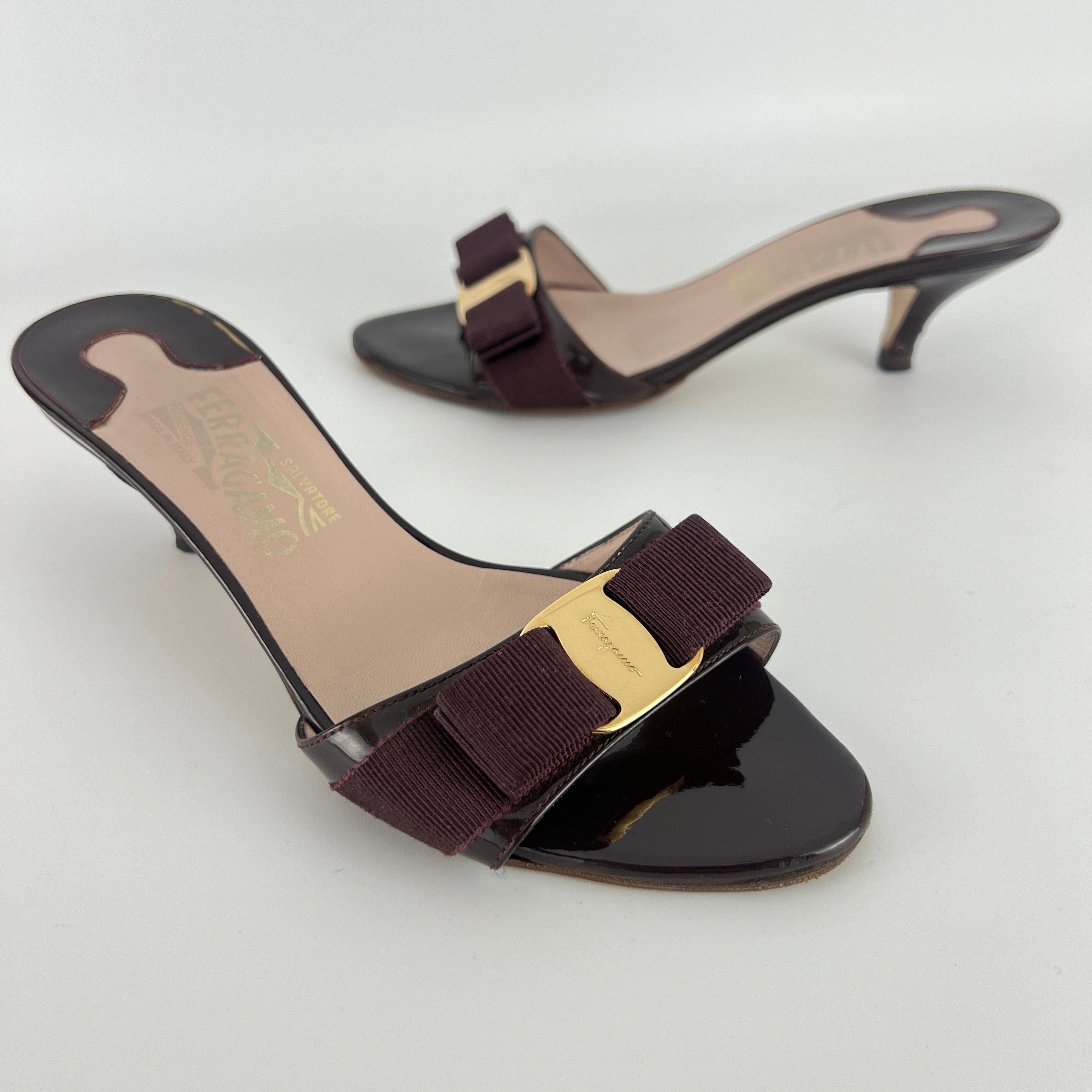 Ferragamo | Vara Bow Brown Eggplant Patent Leather Gold Sandal Mules (6.5, 36.5)