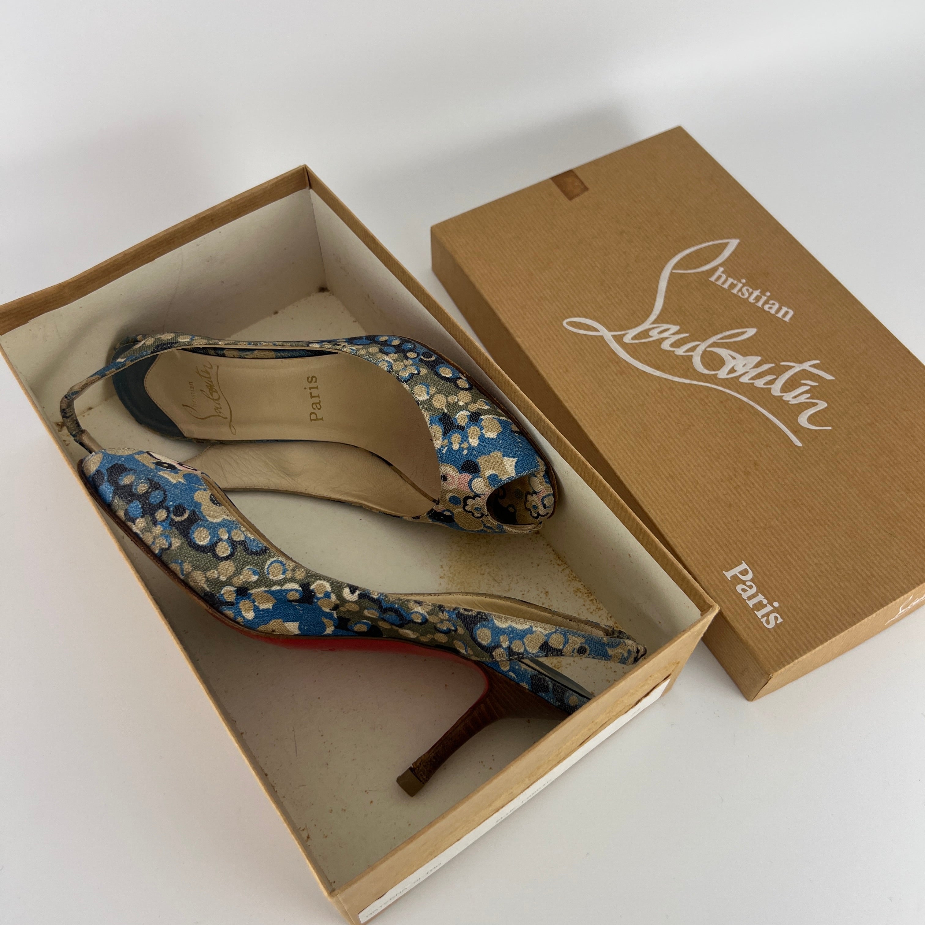 Louboutin | Materna Blue Floral Fabric Peep Toe Slingback Leather Pumps Rare (37)