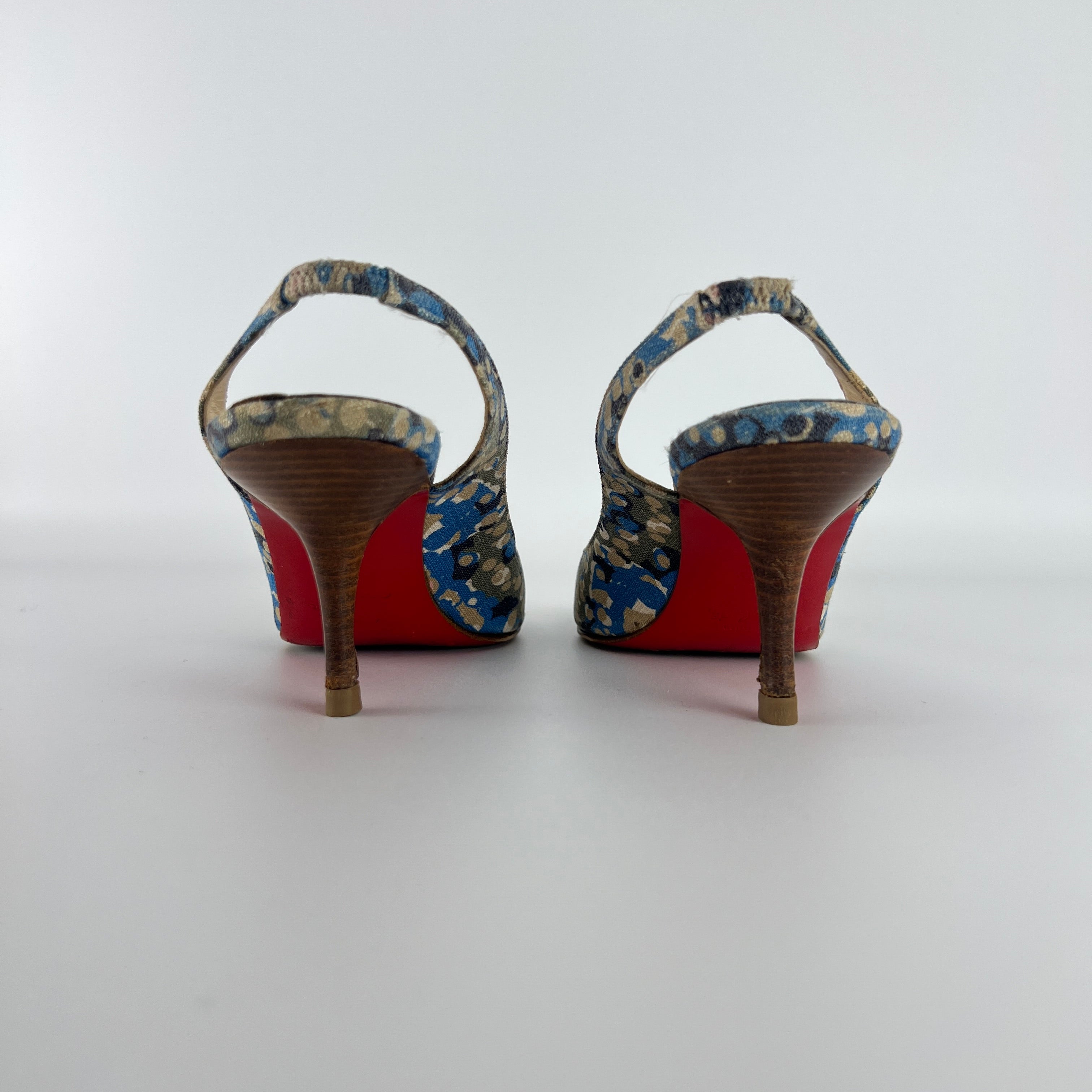 Louboutin | Materna Blue Floral Fabric Peep Toe Slingback Leather Pumps Rare (37)