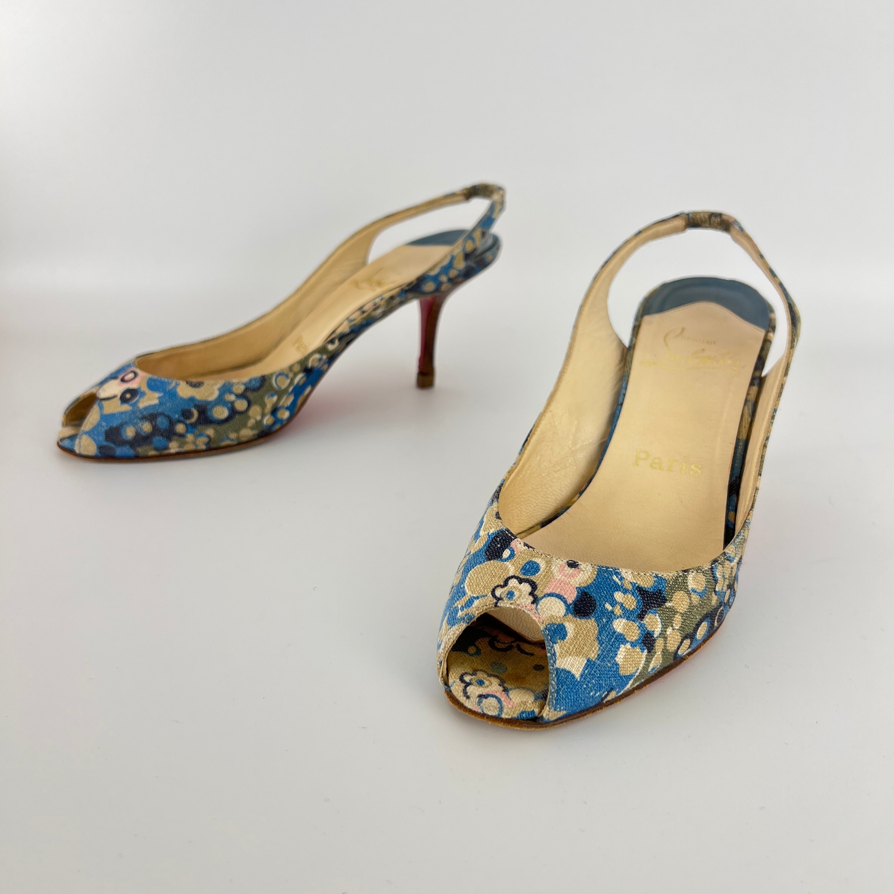Louboutin | Materna Blue Floral Fabric Peep Toe Slingback Leather Pumps Rare (37)