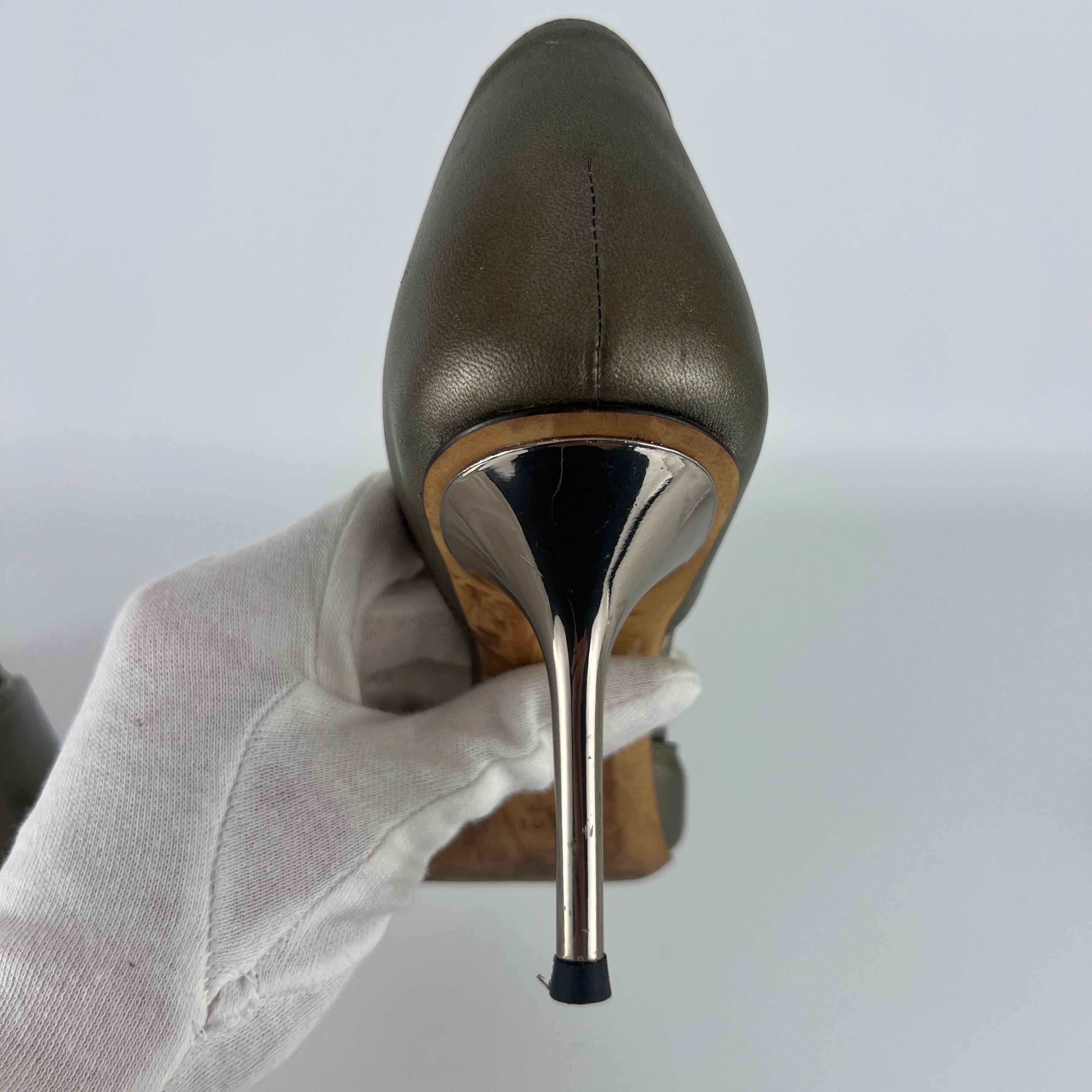 Gucci | Khaki Green Leather Silver Horse Bit D'Orsay Stiletto Pumps (35)