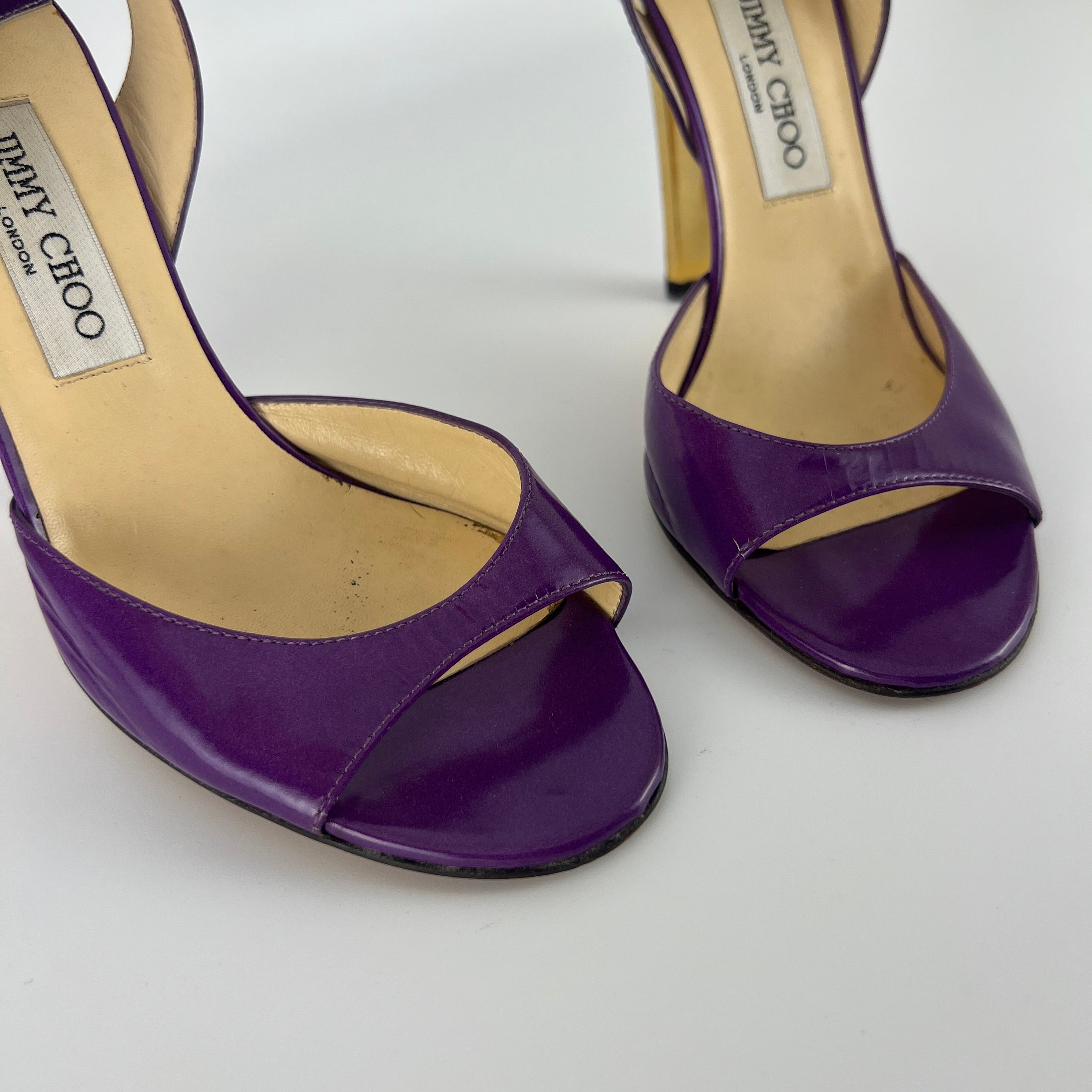 Jimmy Choo | Kennedy Purple Patent Leather Slingback Gold Heel (38.5)