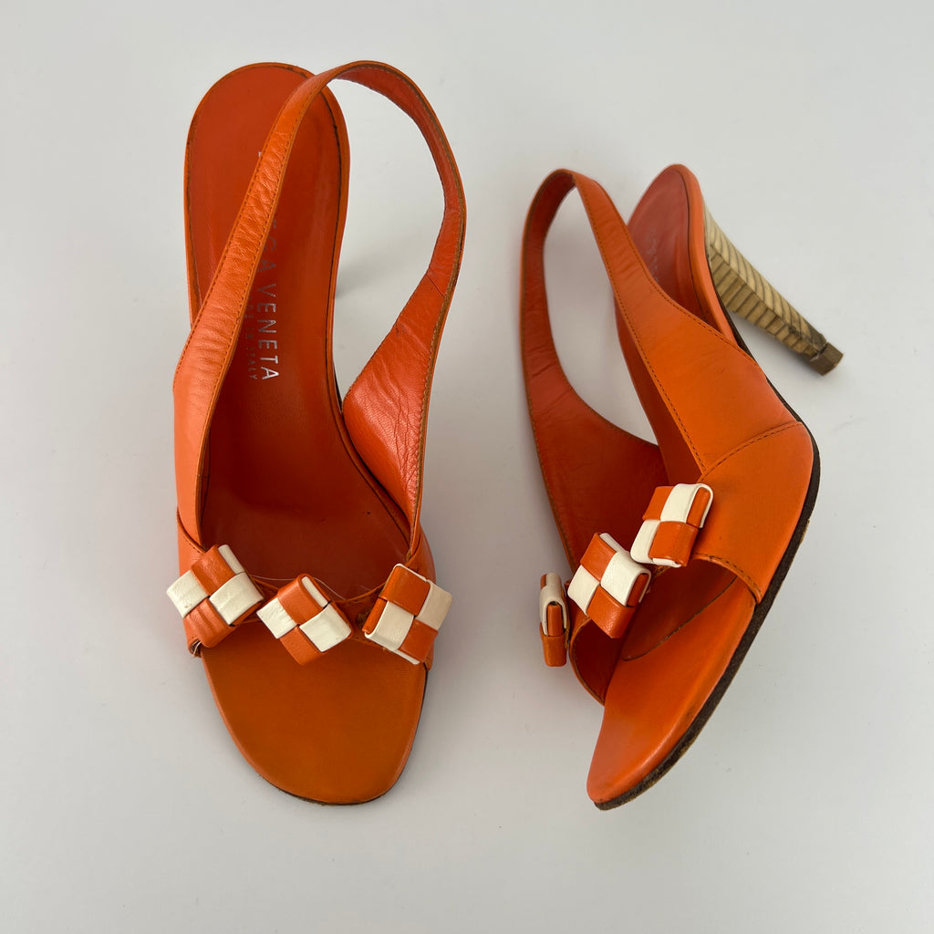 Bottega Veneta | Vintage Intrecciato Orange White Leather Slingback Sandals (35.5)