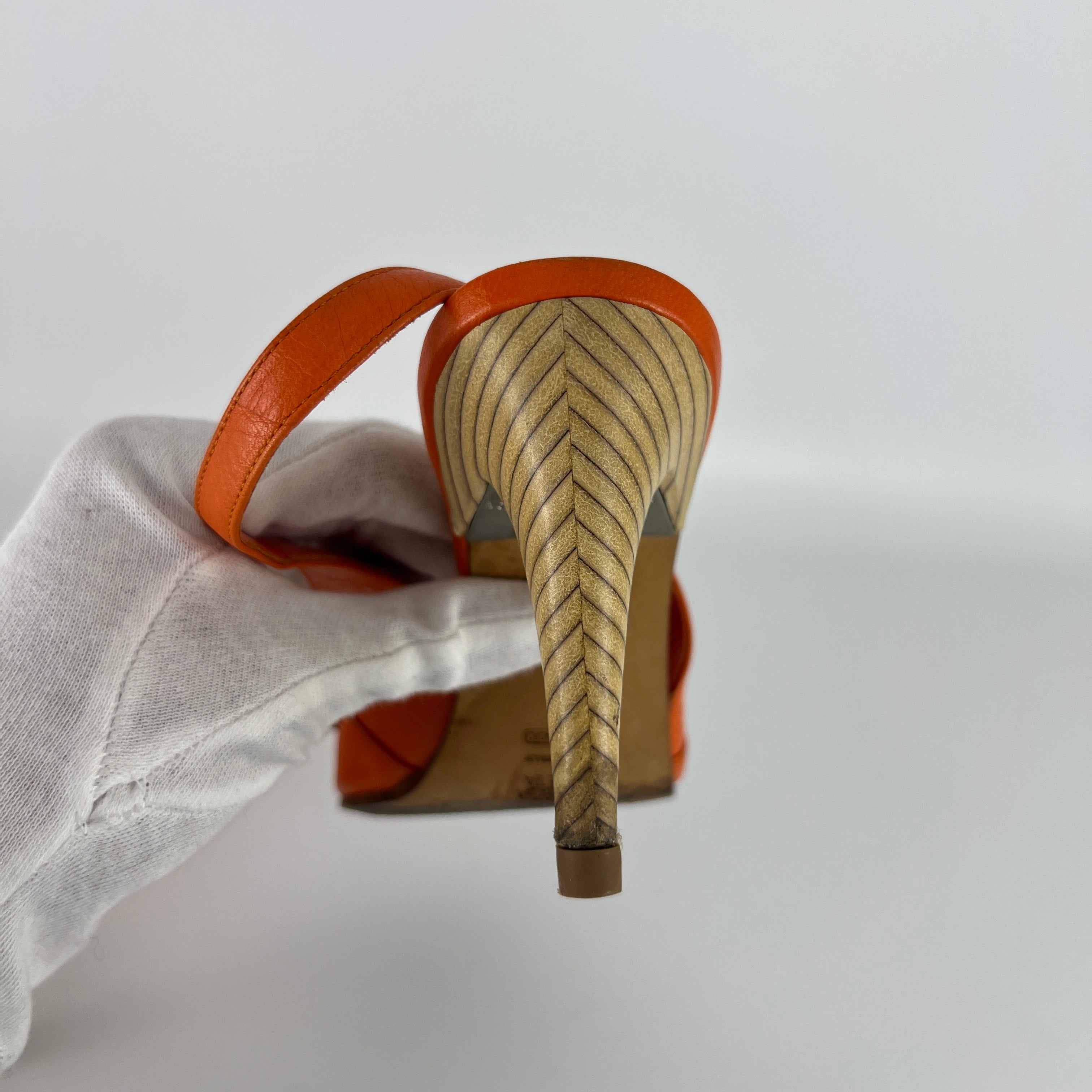 Bottega Veneta | Vintage Intrecciato Orange White Leather Slingback Sandals (35.5)