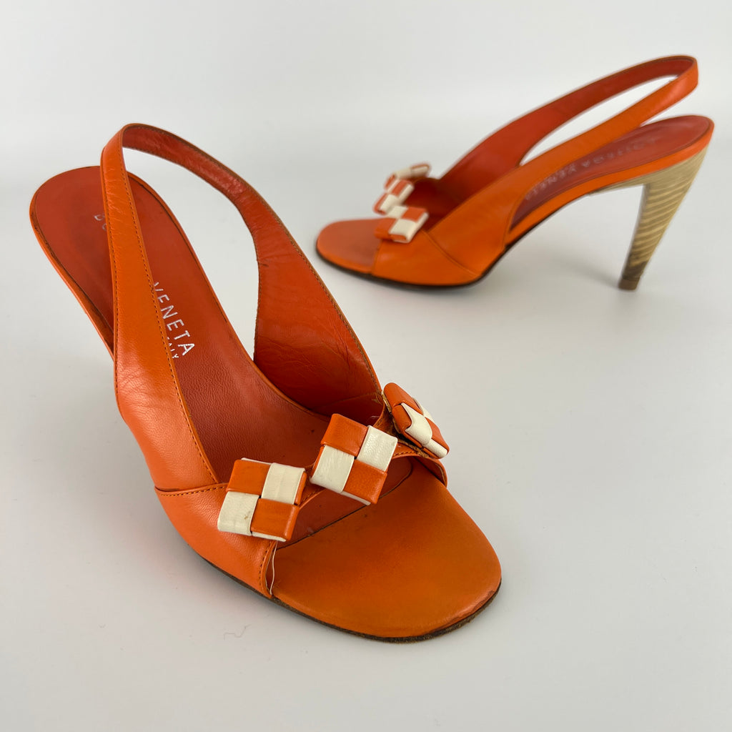 Bottega Veneta | Vintage Intrecciato Orange White Leather Slingback Sandals (35.5)