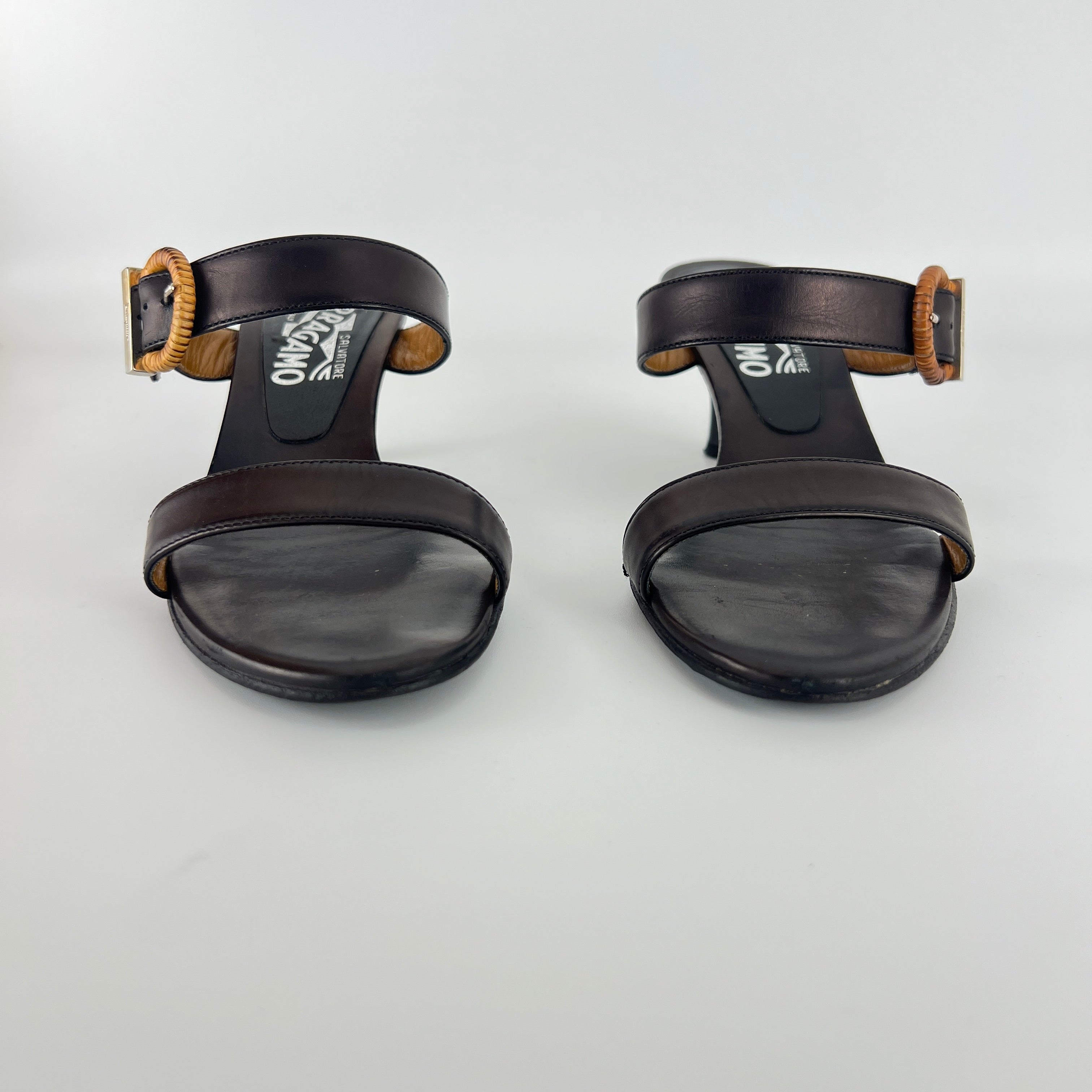 Ferragamo | Acklin Black Leather Wood Logo Buckle Sandal Slide Heels (35.5)