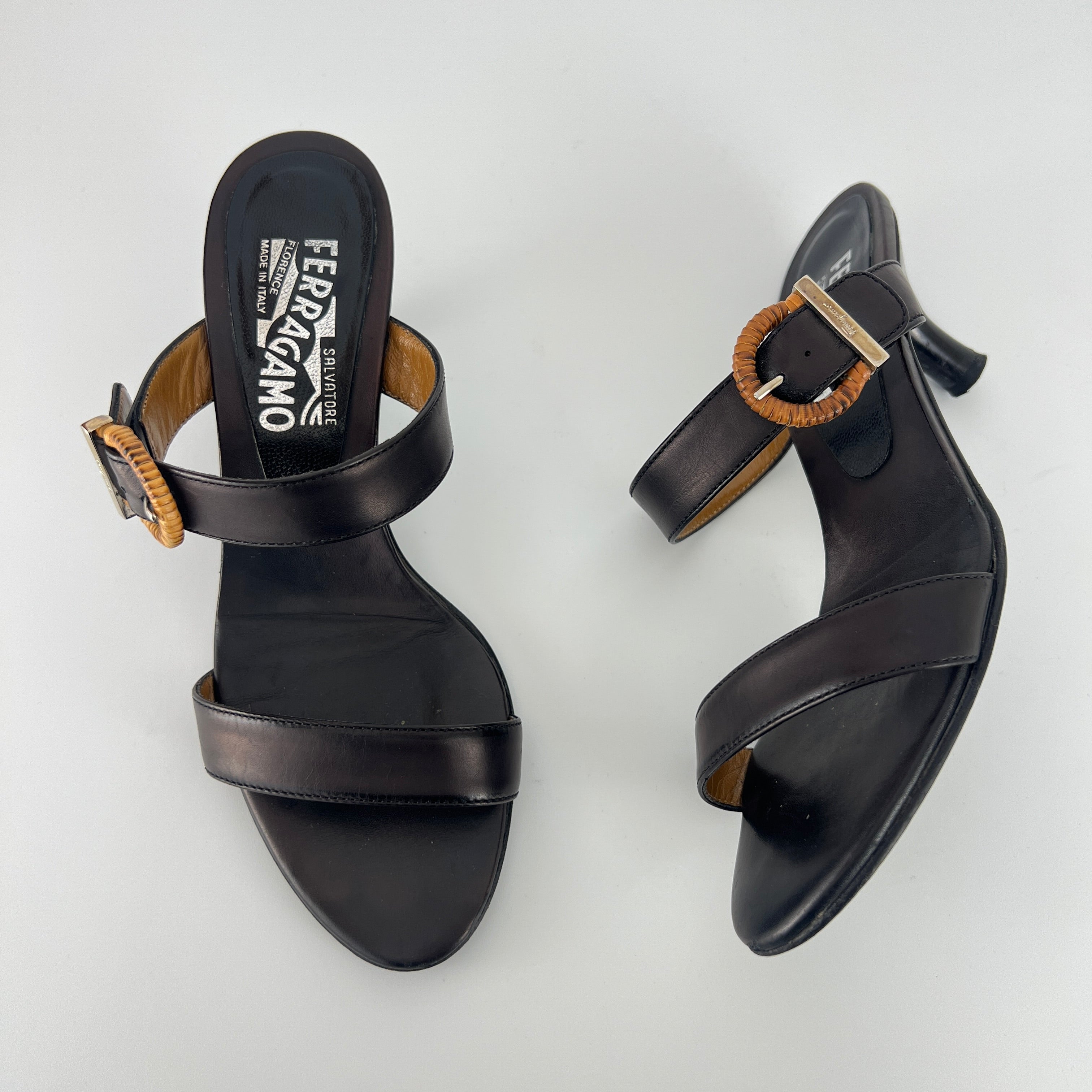 Ferragamo | Acklin Black Leather Wood Logo Buckle Sandal Slide Heels (35.5)
