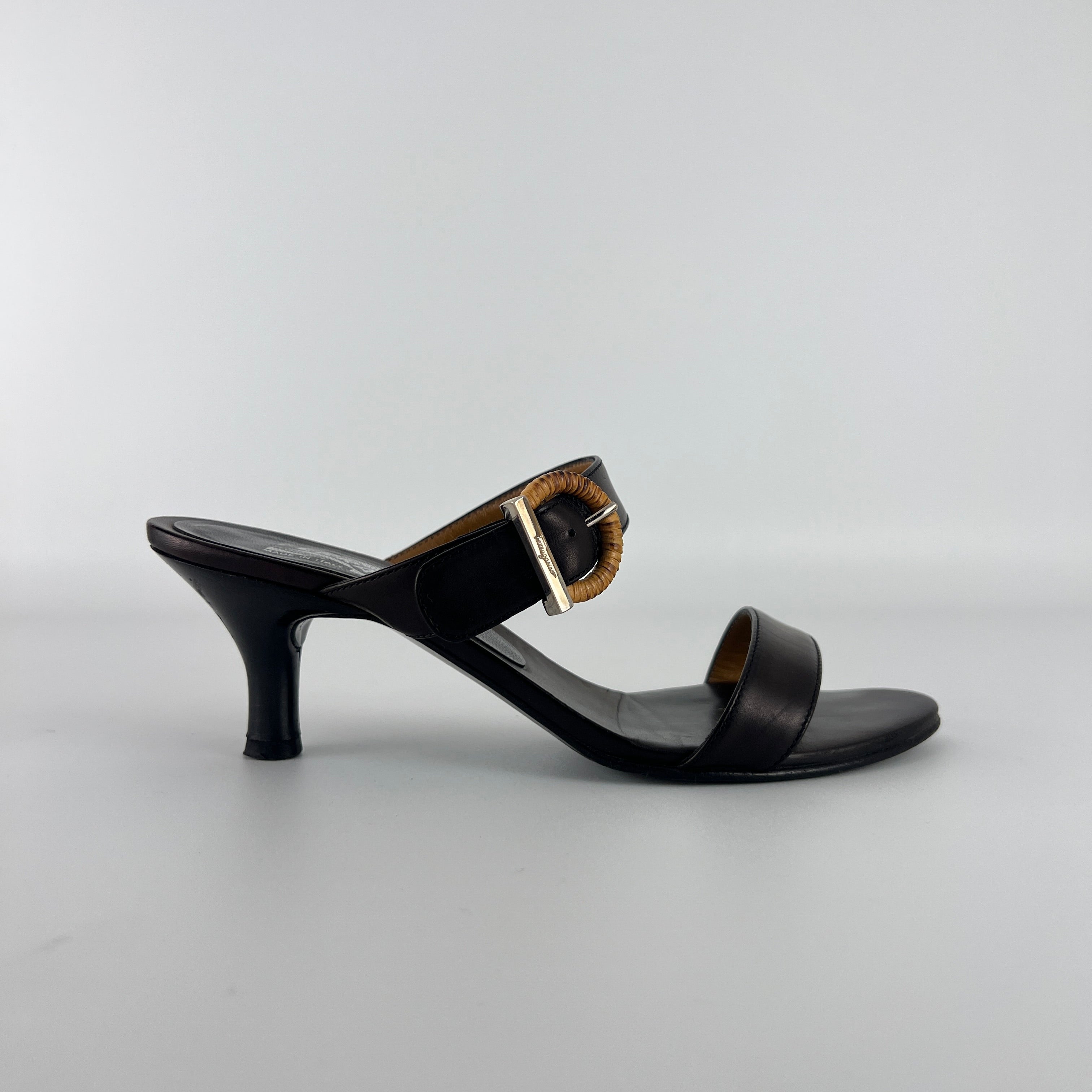 Ferragamo | Acklin Black Leather Wood Logo Buckle Sandal Slide Heels (35.5)