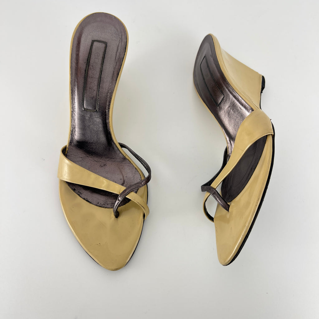 Sergio Rossi | Beige Black Leather Thong Strap Wedge Heel Slide Sandals (37.5)