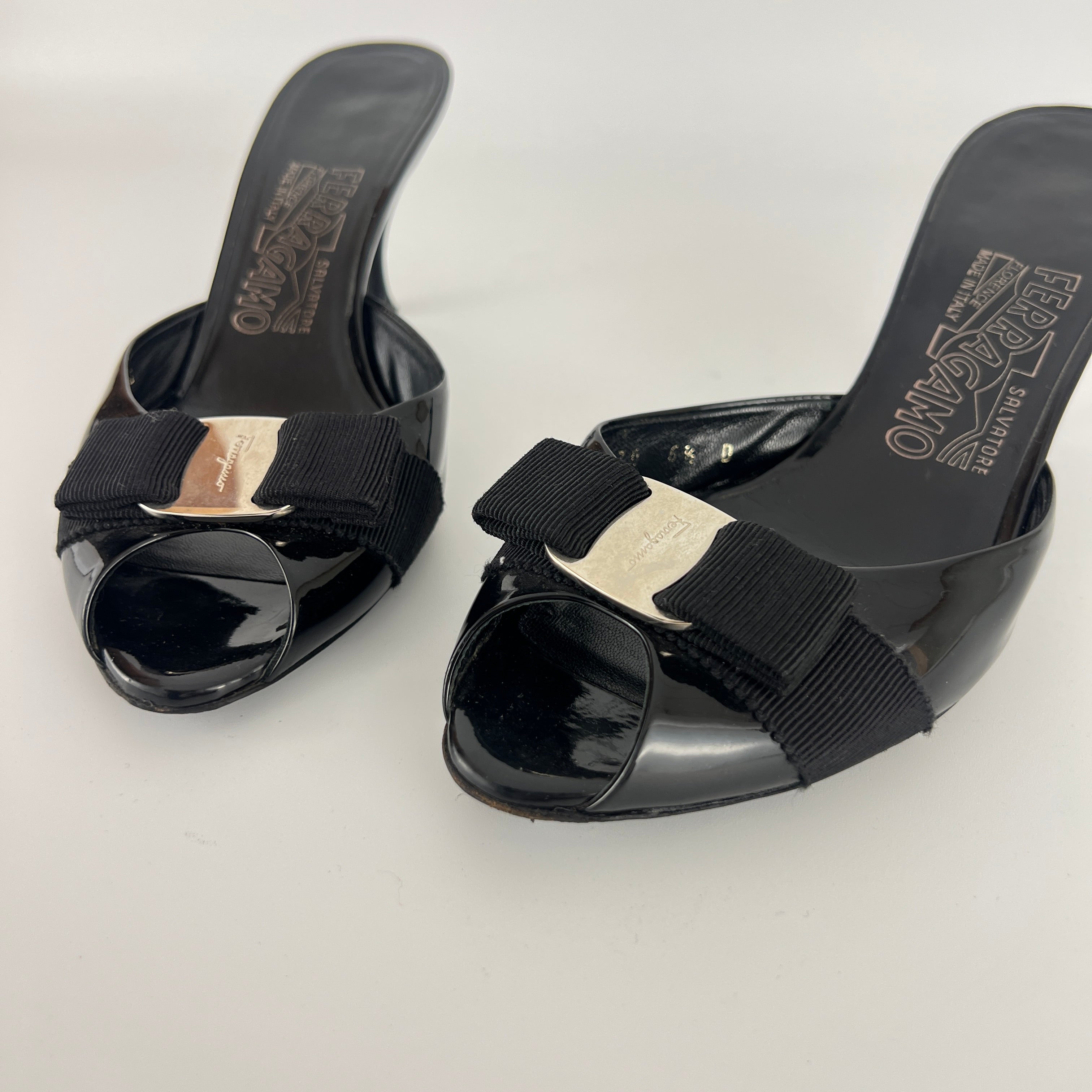 Ferragamo | Vara Bow Black Patent Leather Peep Toe Sandal Slide Mules (36.5, 6.5)