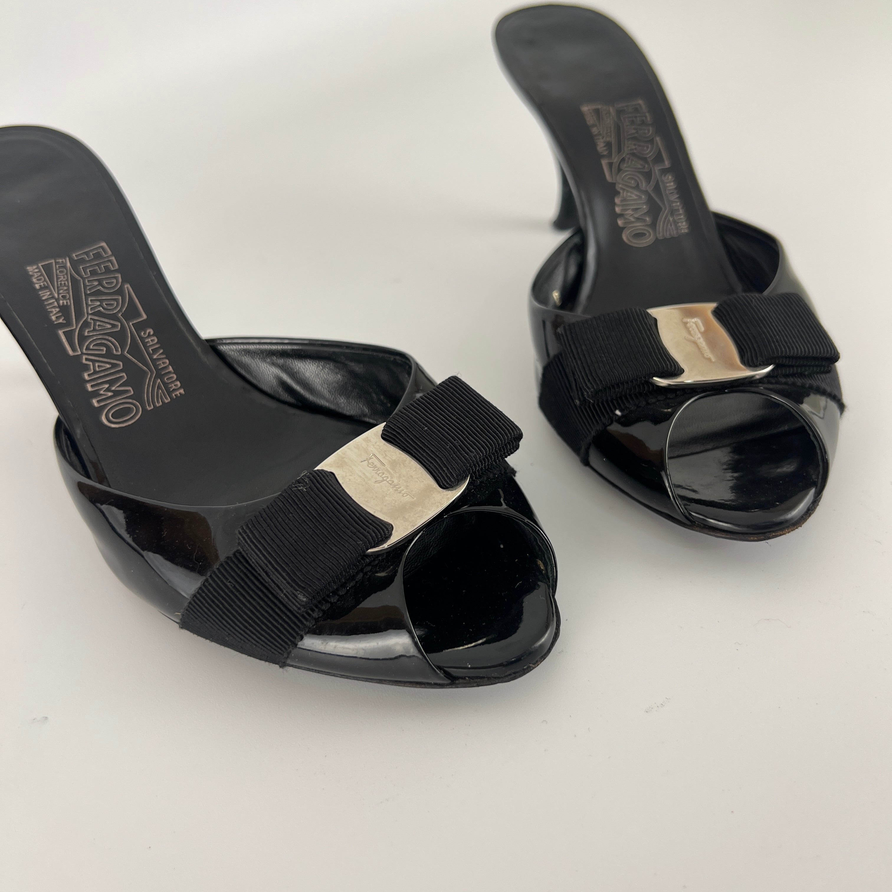 Ferragamo | Vara Bow Black Patent Leather Peep Toe Sandal Slide Mules (36.5, 6.5)