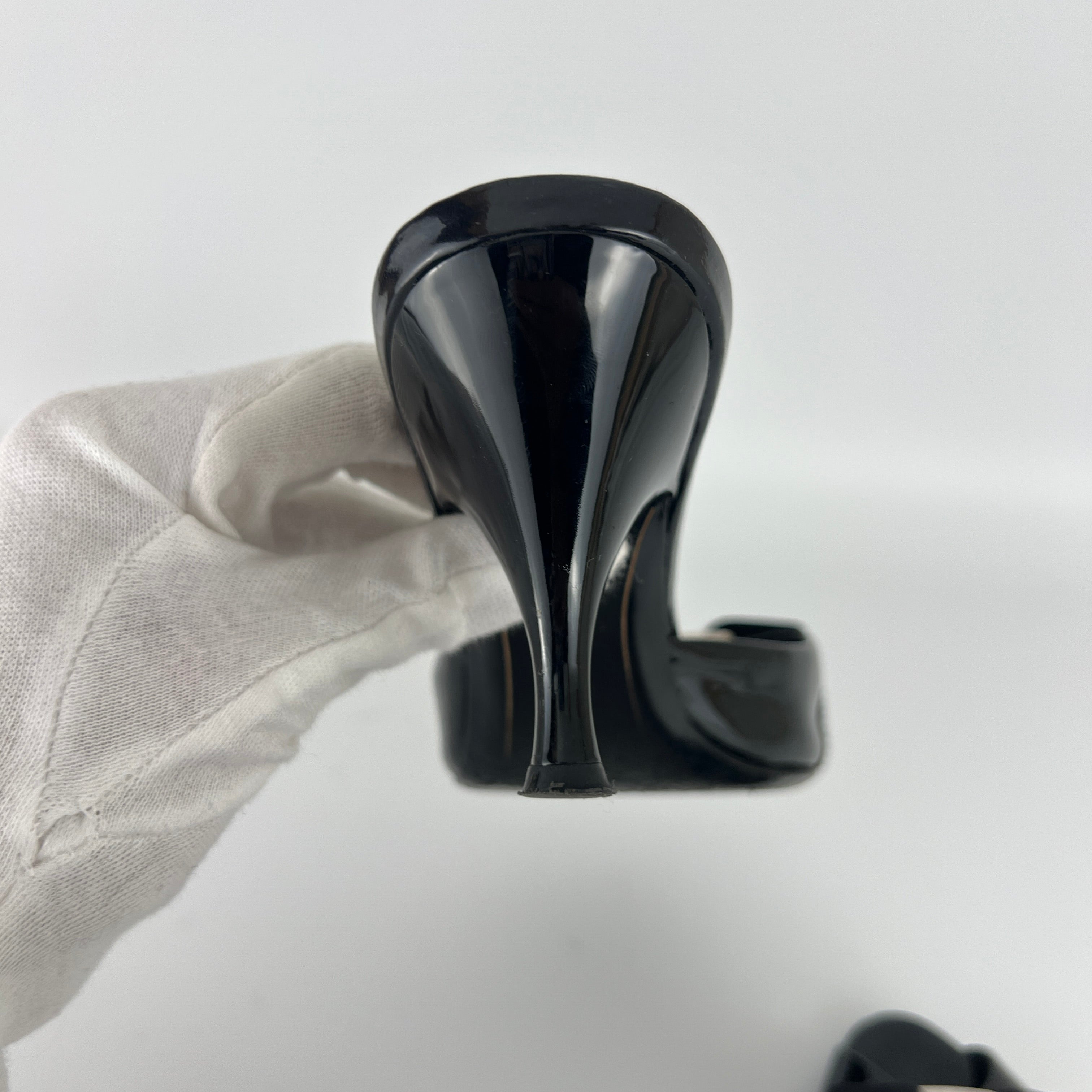 Ferragamo | Vara Bow Black Patent Leather Peep Toe Sandal Slide Mules (36.5, 6.5)