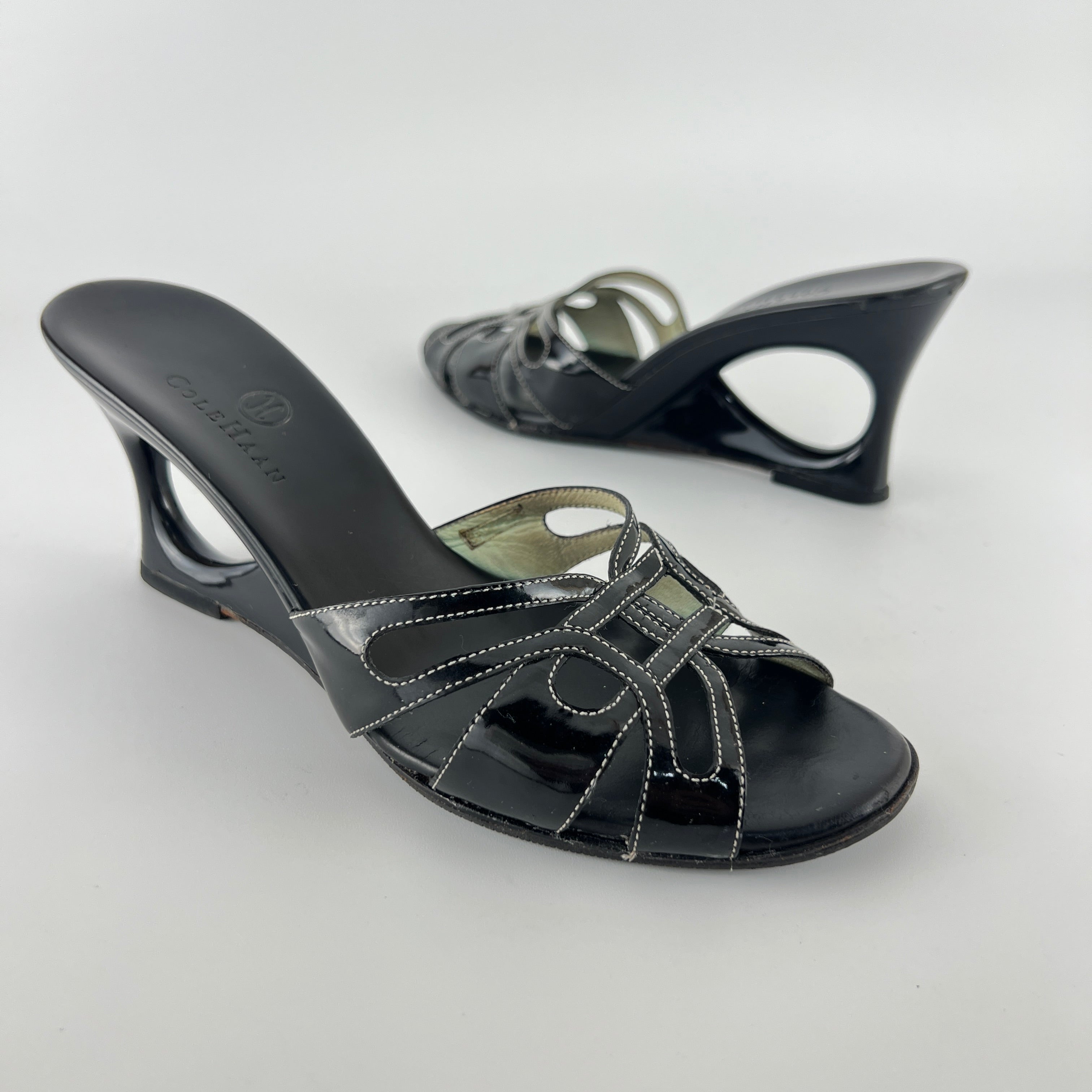 Cole Haan | Black Patent Leather Sculptural Wedge Slide Heel (6 , 36)