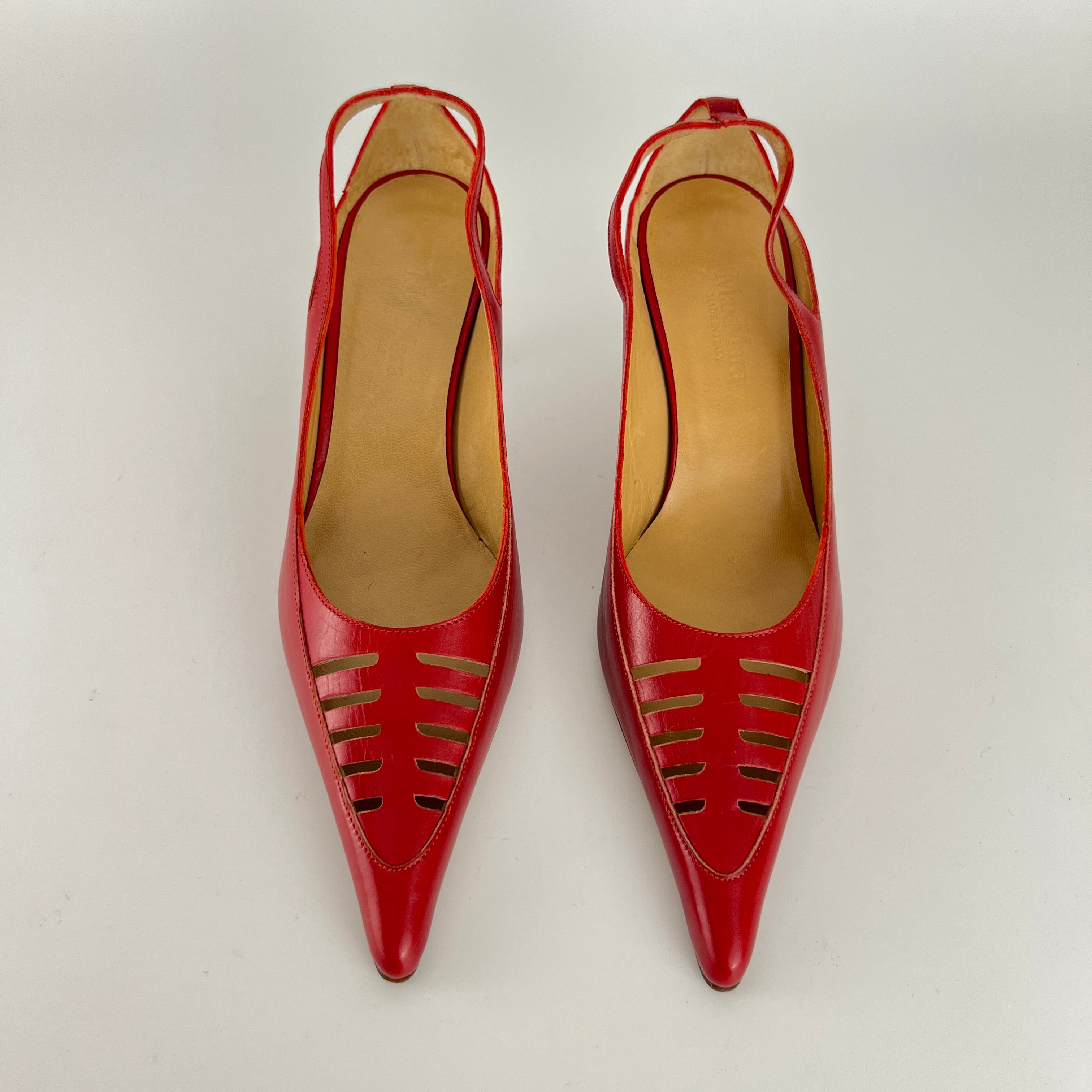 Max Mara | Red Leather Cut-Out Pointed Toe Kitten Heel Pumps (37)
