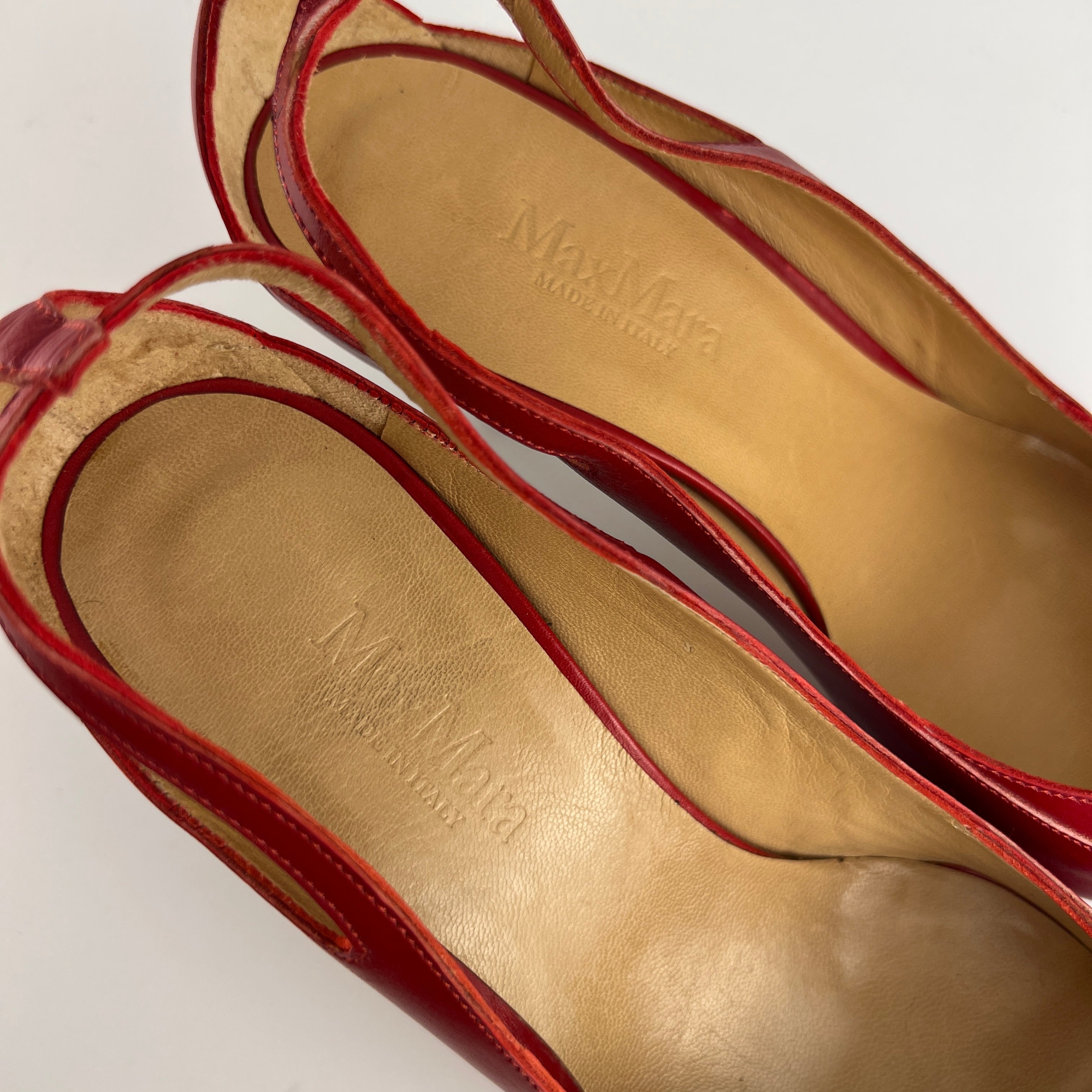 Max Mara | Red Leather Cut-Out Pointed Toe Kitten Heel Pumps (37)
