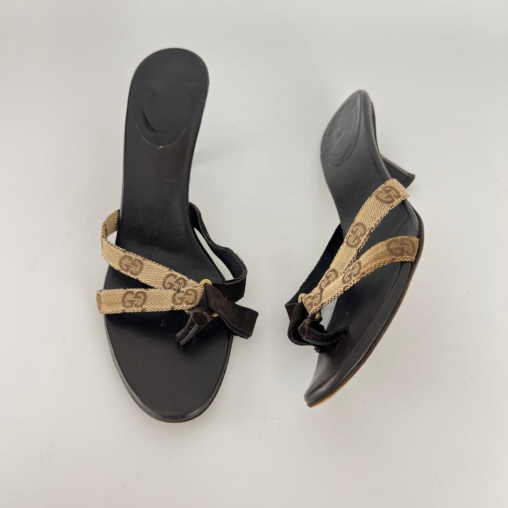 Gucci | Vintage Tom Ford Era GG Monogram Thong Strappy Sandal Heels (38)