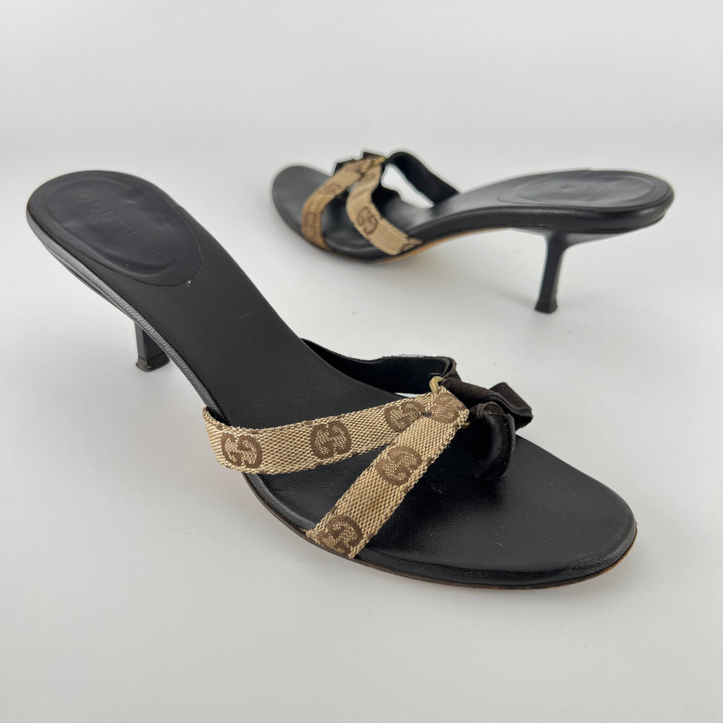 Gucci | Vintage Tom Ford Era GG Monogram Thong Strappy Sandal Heels (38)