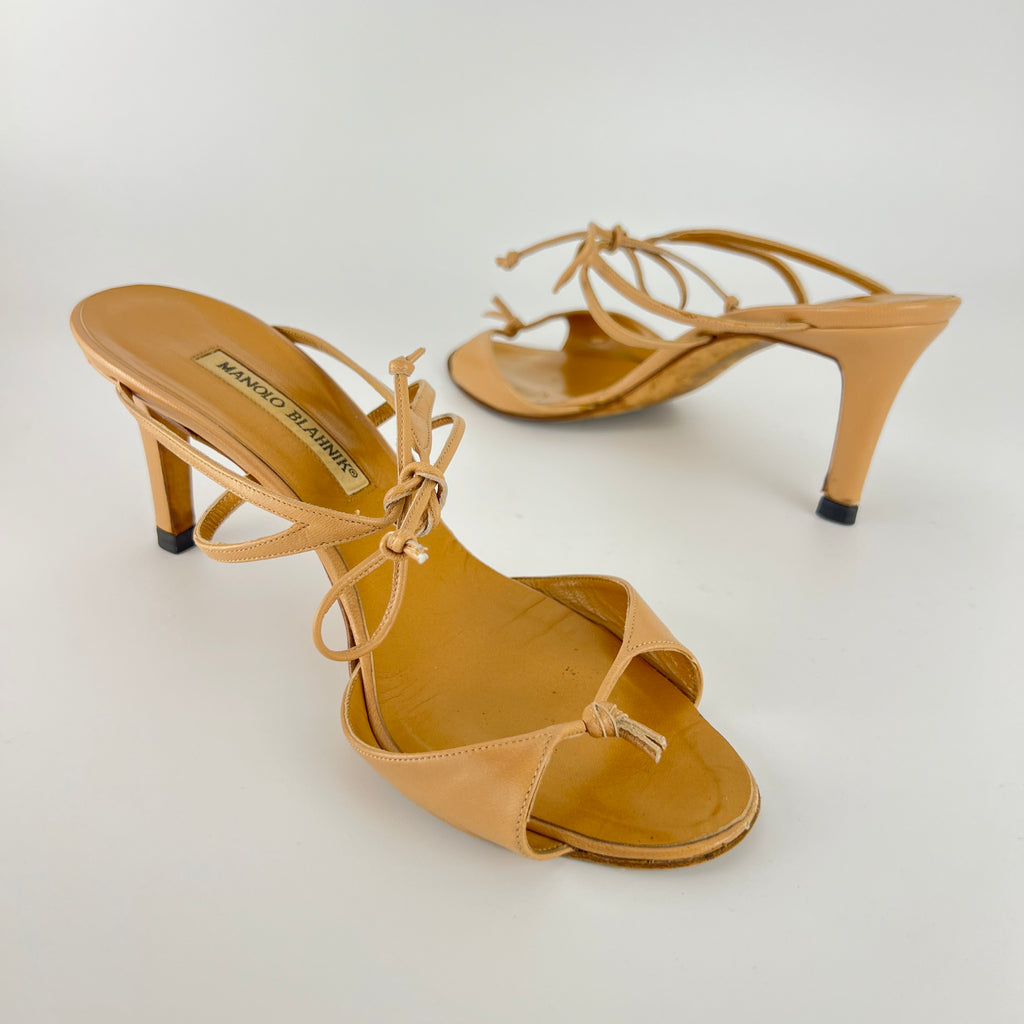 Manolo Blahnik | Vintage Nude Leather Strappy Ribbon Bow Sandal Heels (38)