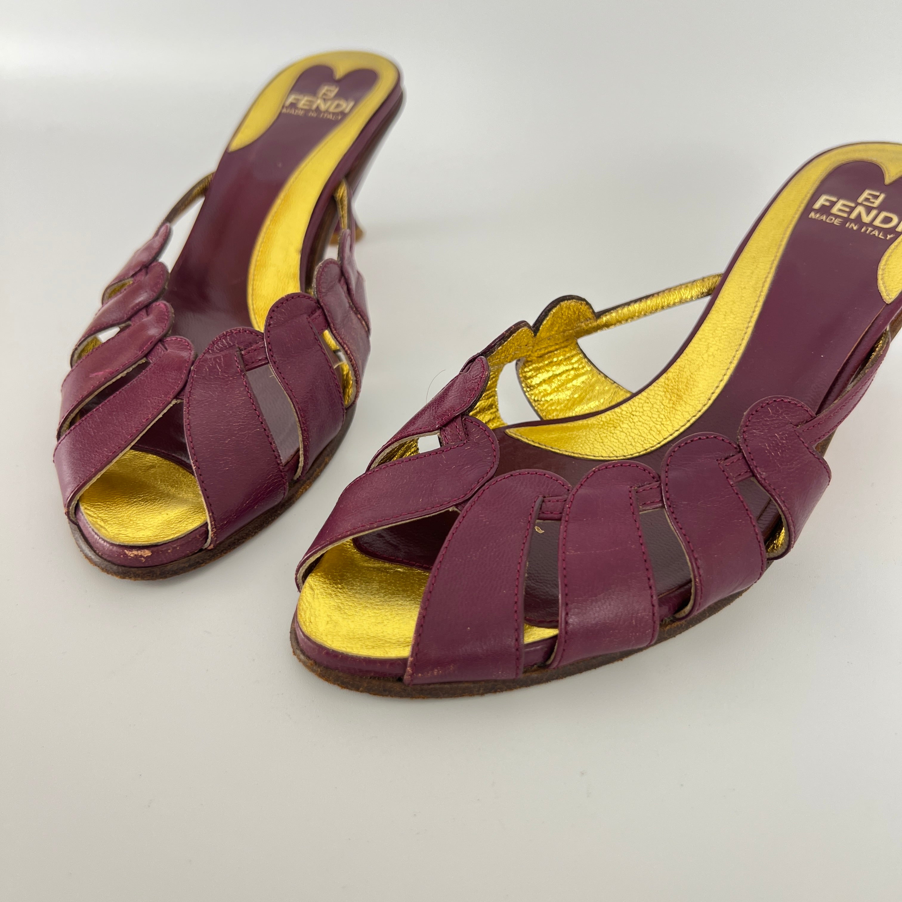 Fendi | Vintage Purple Red Leather Strappy Peep Toe Kitten Heel Sandal Mules (35)