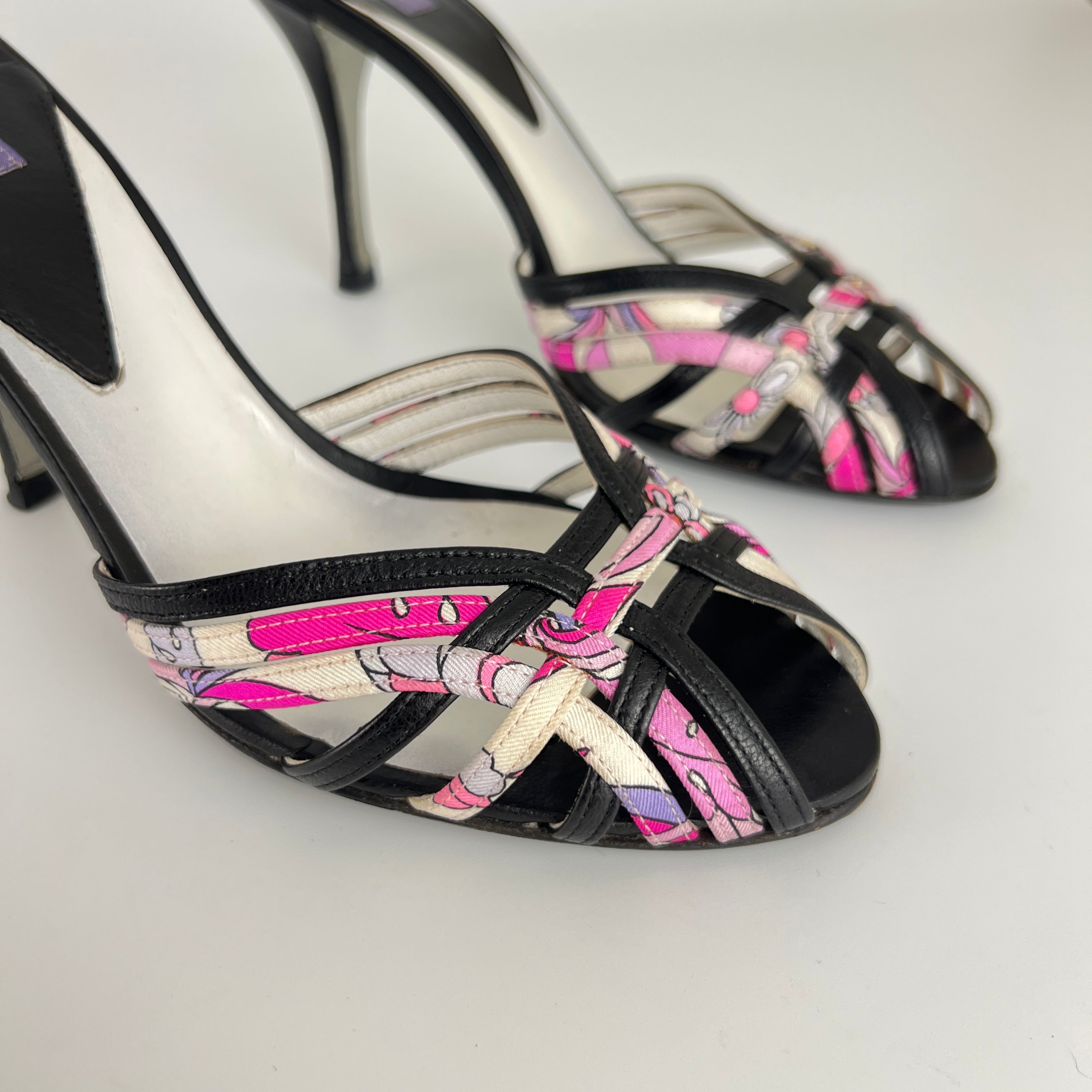 Emilio Pucci | Vintage Y2K Pink Pattern Black Leather Slide Mules (36)