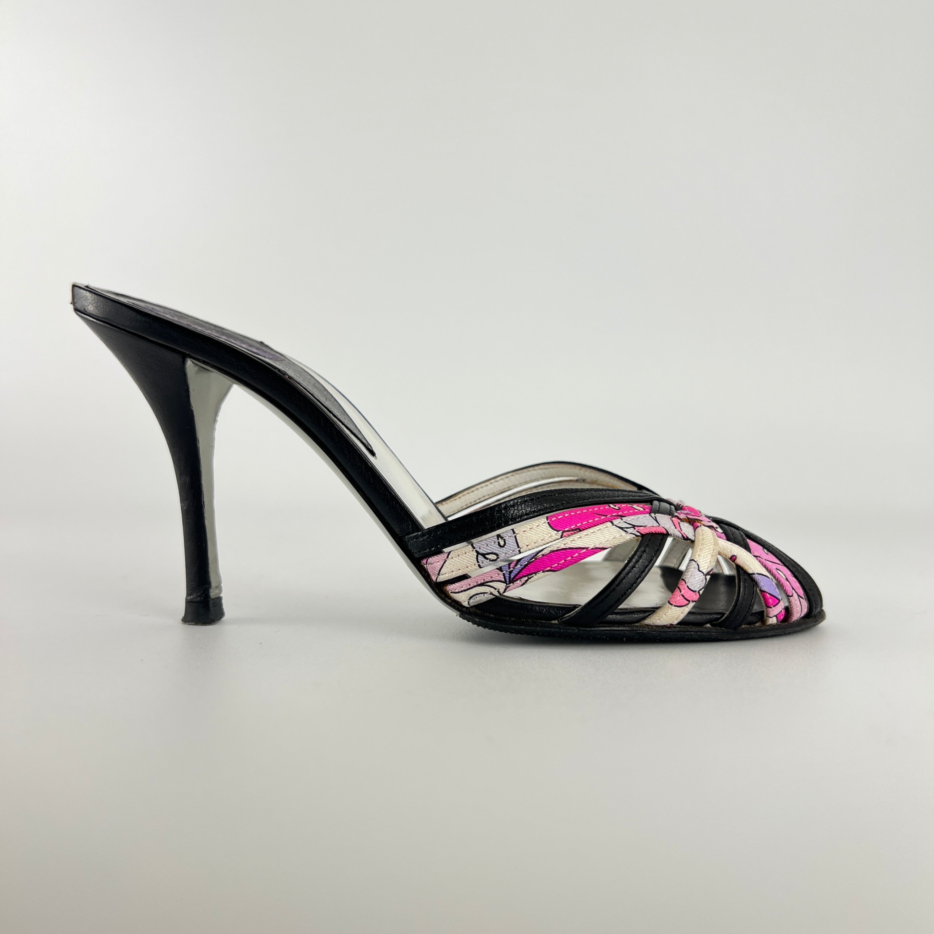 Emilio Pucci | Vintage Y2K Pink Pattern Black Leather Slide Mules (36)