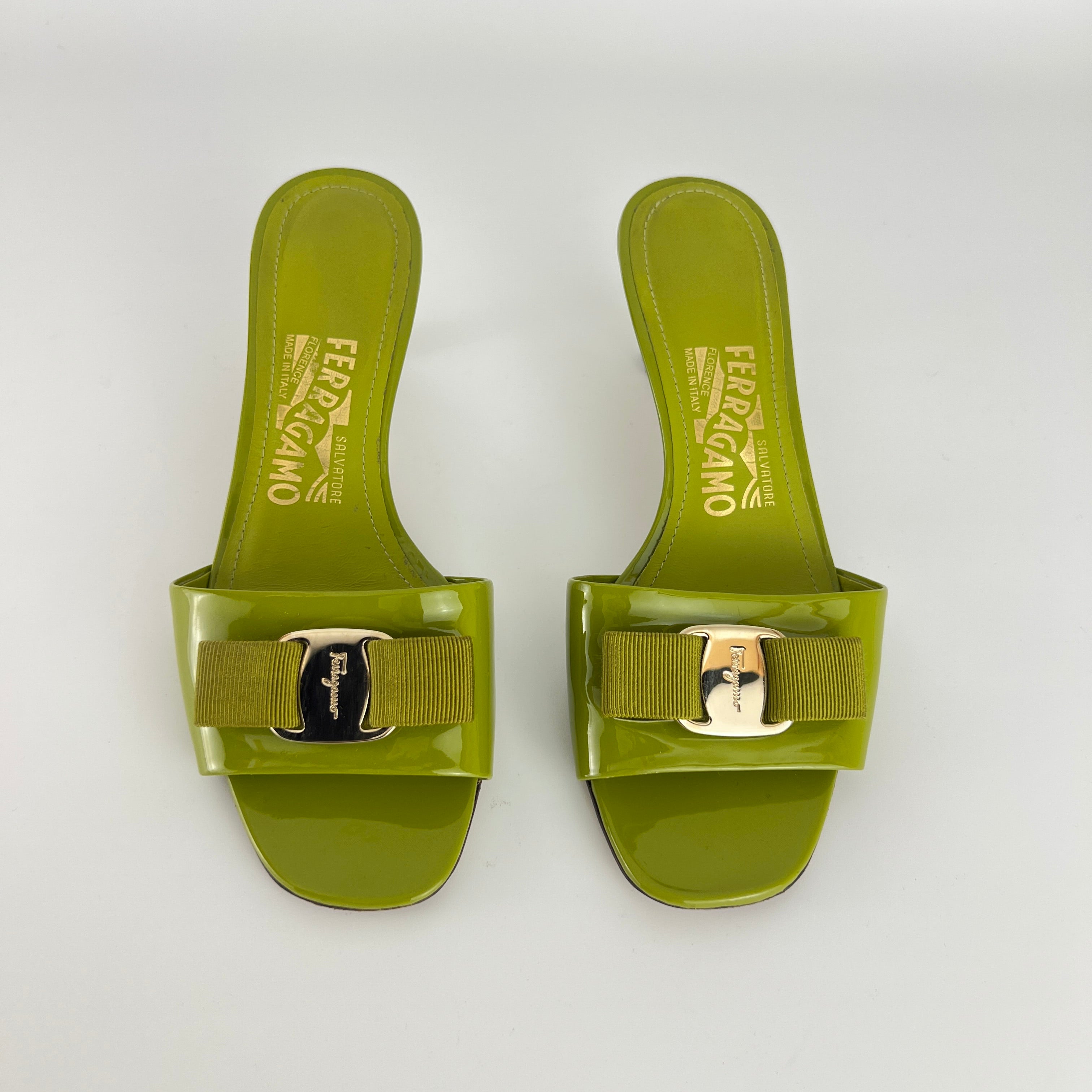 Ferragamo | Glo 55 Vara Bow Olive Green Patent Leather Slide Mules (6, 36)