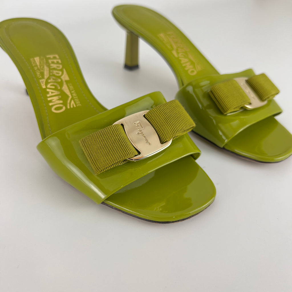 Ferragamo | Glo 55 Vara Bow Olive Green Patent Leather Slide Mules (6, 36)