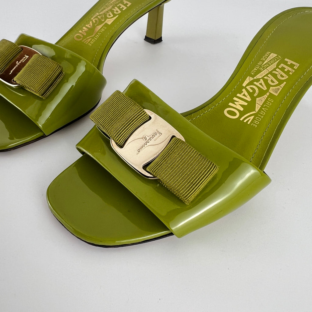 Ferragamo | Glo 55 Vara Bow Olive Green Patent Leather Slide Mules (6, 36)