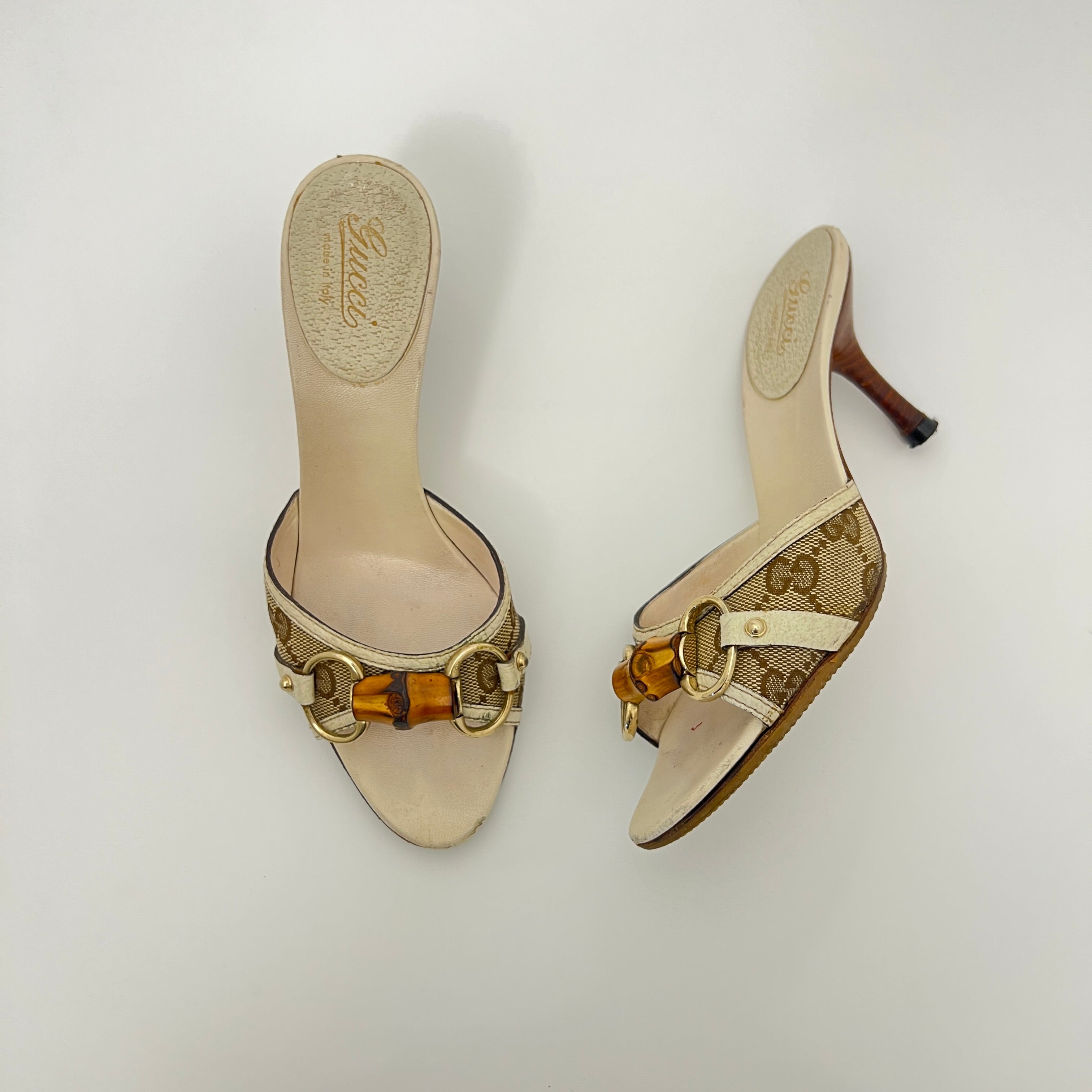Gucci | Bamboo Horse Bit GG Monogram Canvas Leather Beige Mules (34.5)