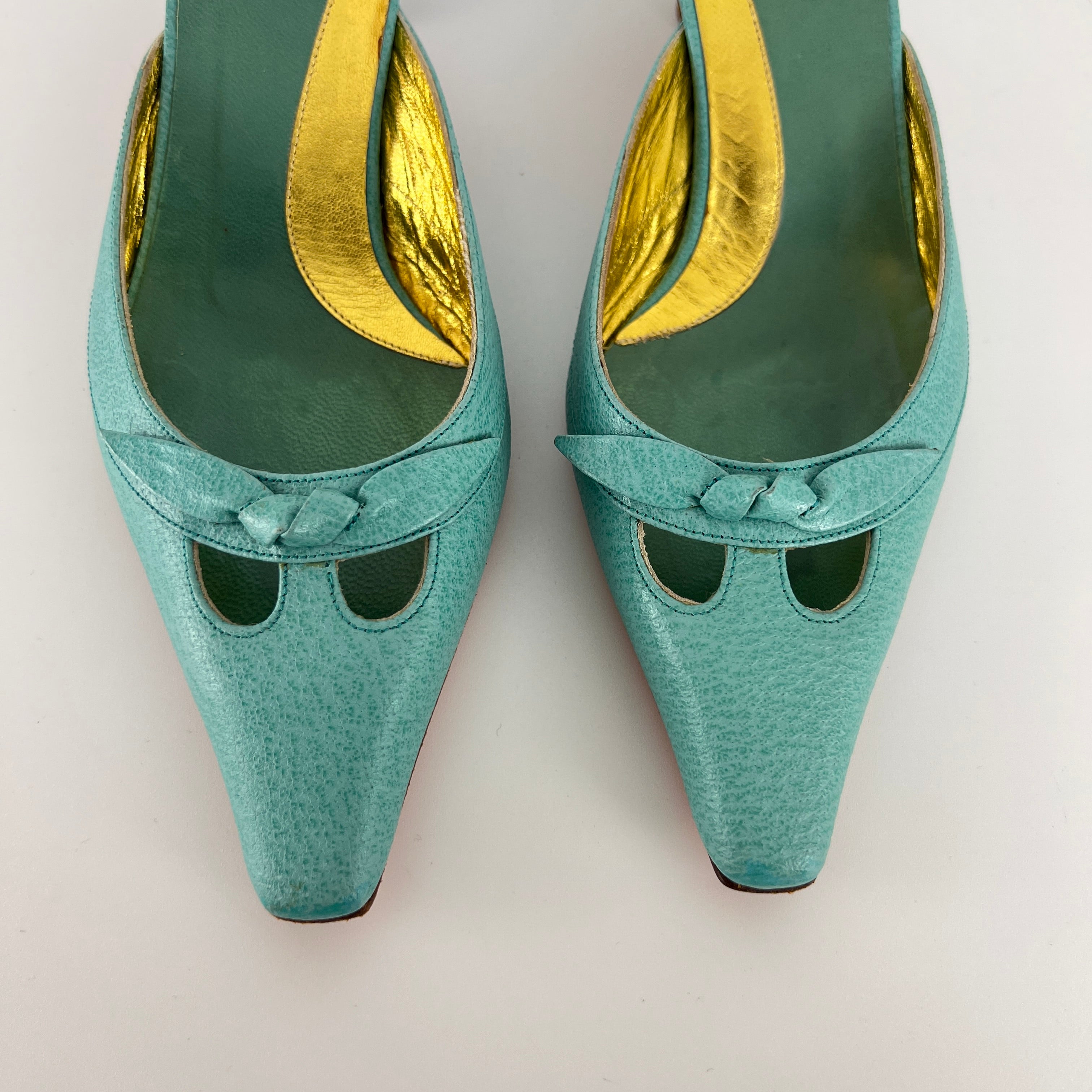 Fendi | Vintage Turquoise Blue Leather Bow Kitten Heel Pointed Toe Mule (35)