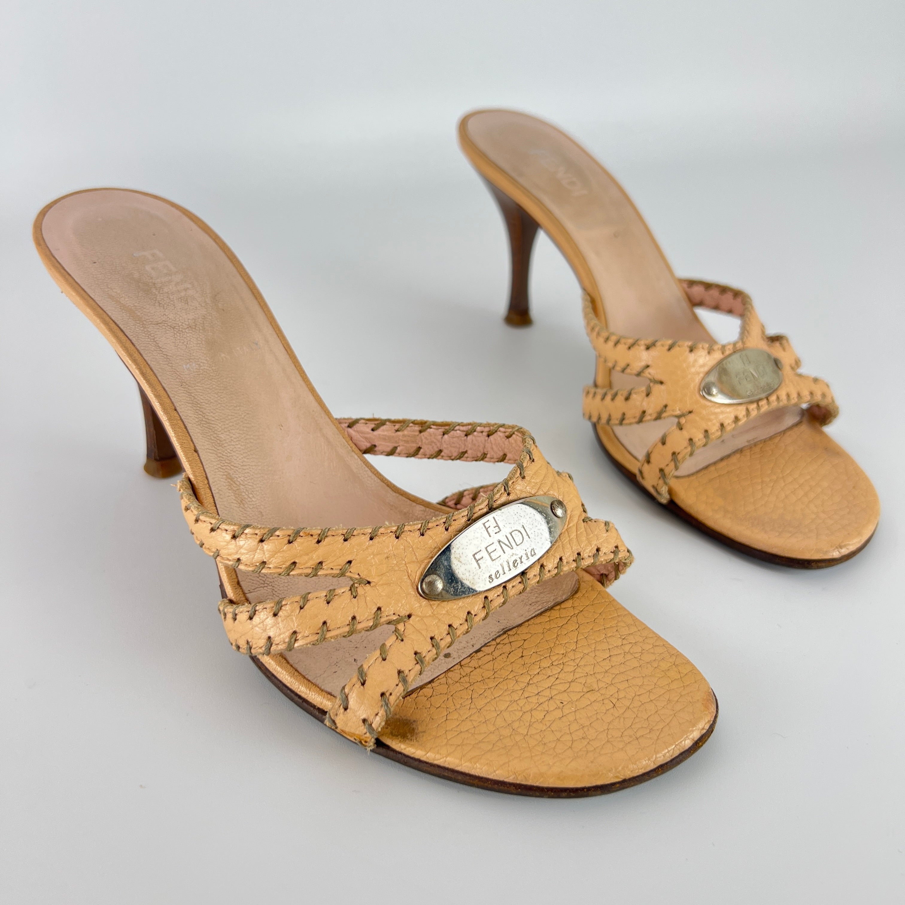 Fendi | Vintage Selleria Nude Tan Leather Silver Metal Logo Slide Mules (36.5)