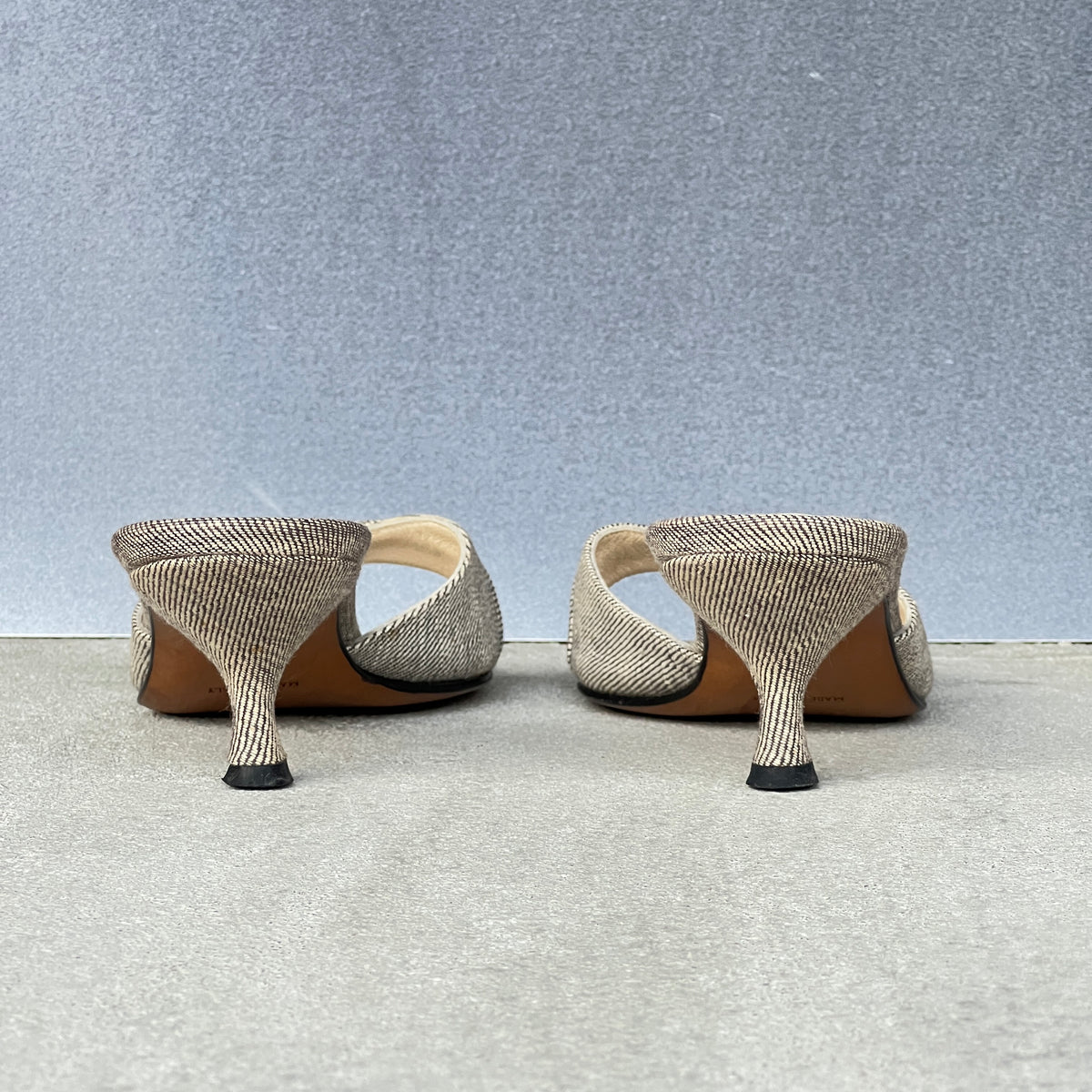 Dior | Vintage John Galliano Era Grey Denim Lock & Key Kitten Heel Slide Mules Rare (35)