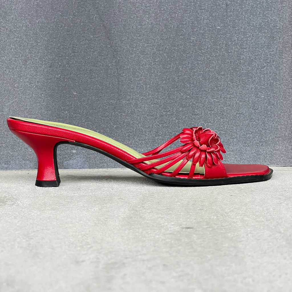 Charles Kammer | Red Flower Applique Green Insole Kitten Heel Slide Mules (36)