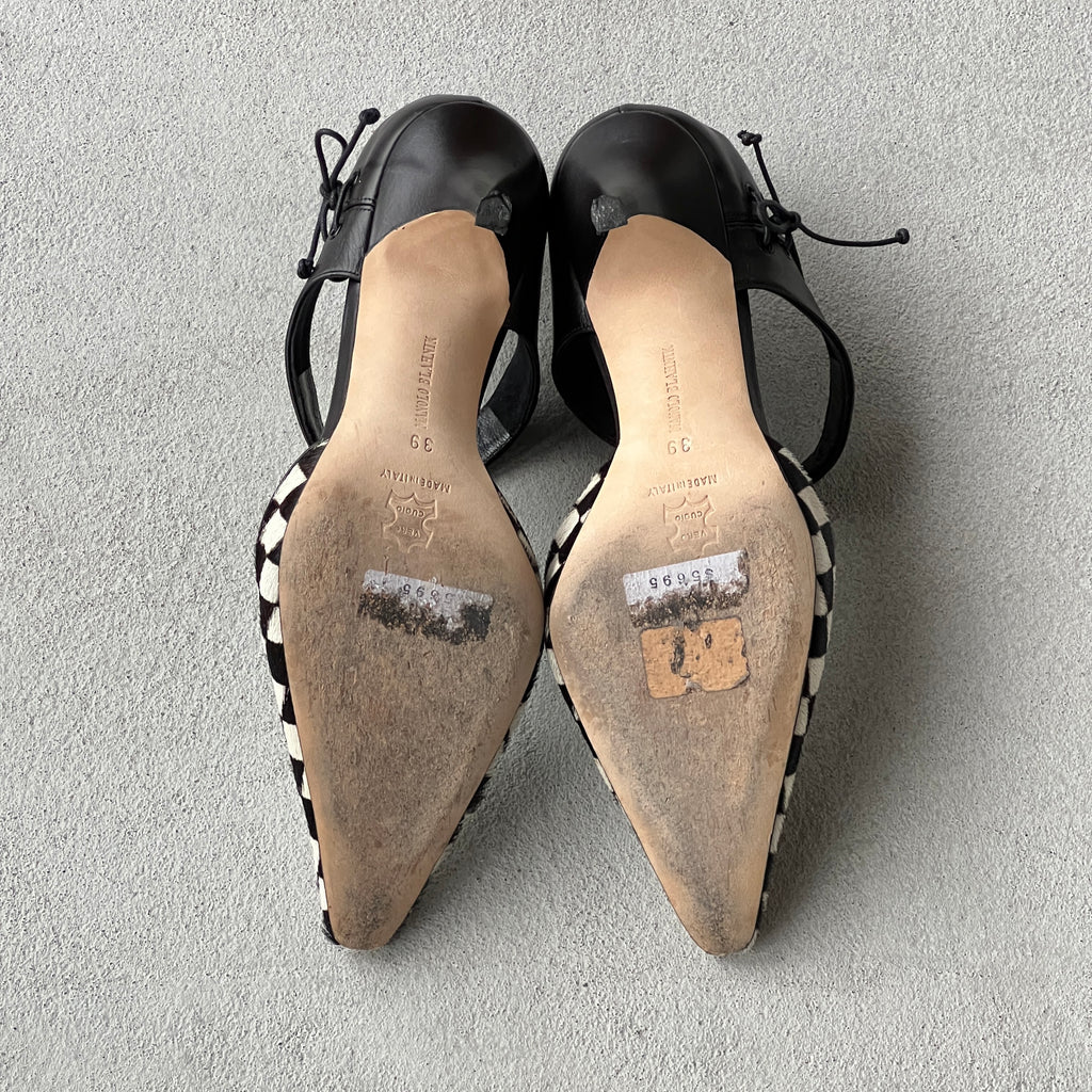 Manolo Blahnik | Vintage Ckir Black White Checkered Pony Hair Pointed Toe Heels (39)