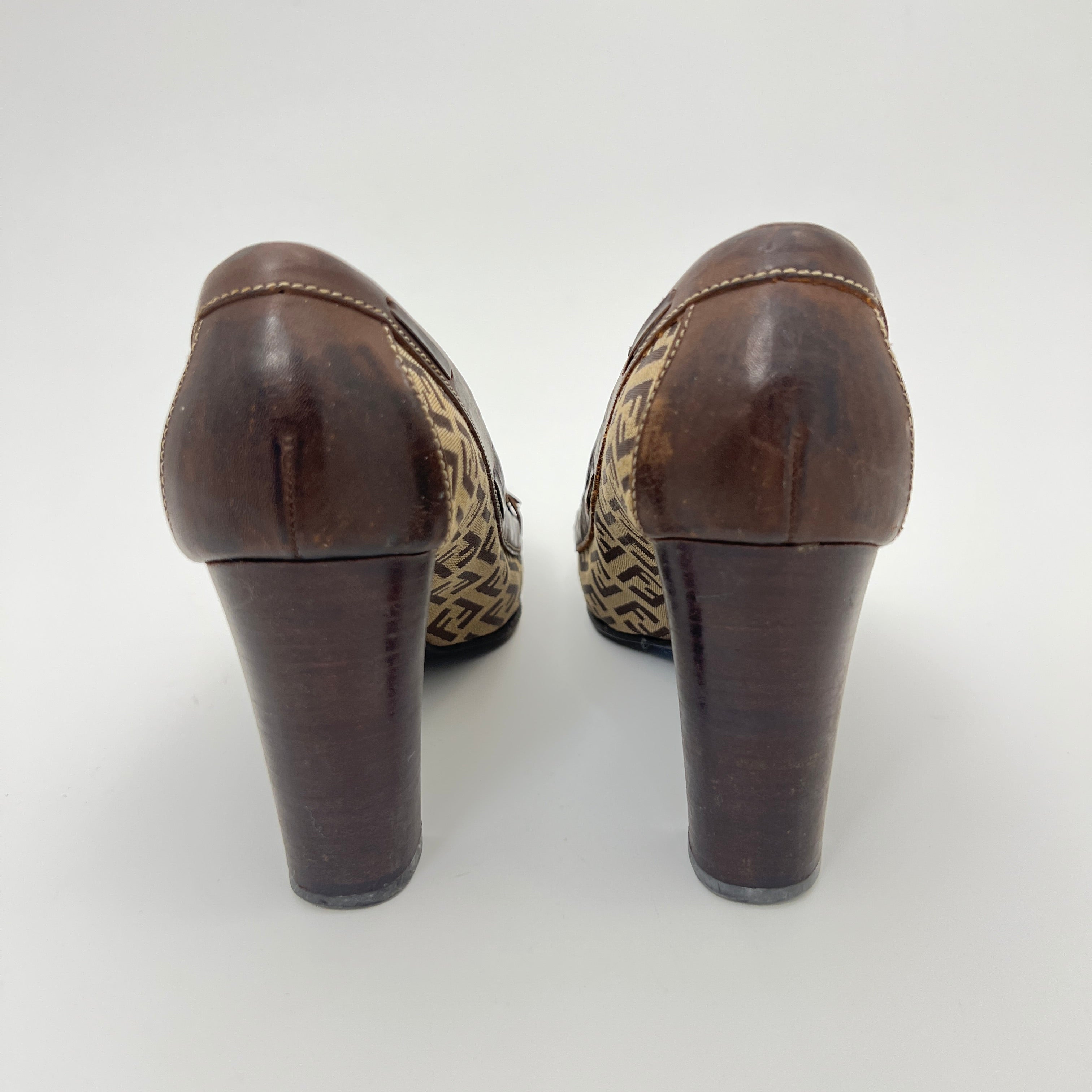 Fendi | Zucca FF Monogram Leather Ribbon Canvas Brown Pumps (37)