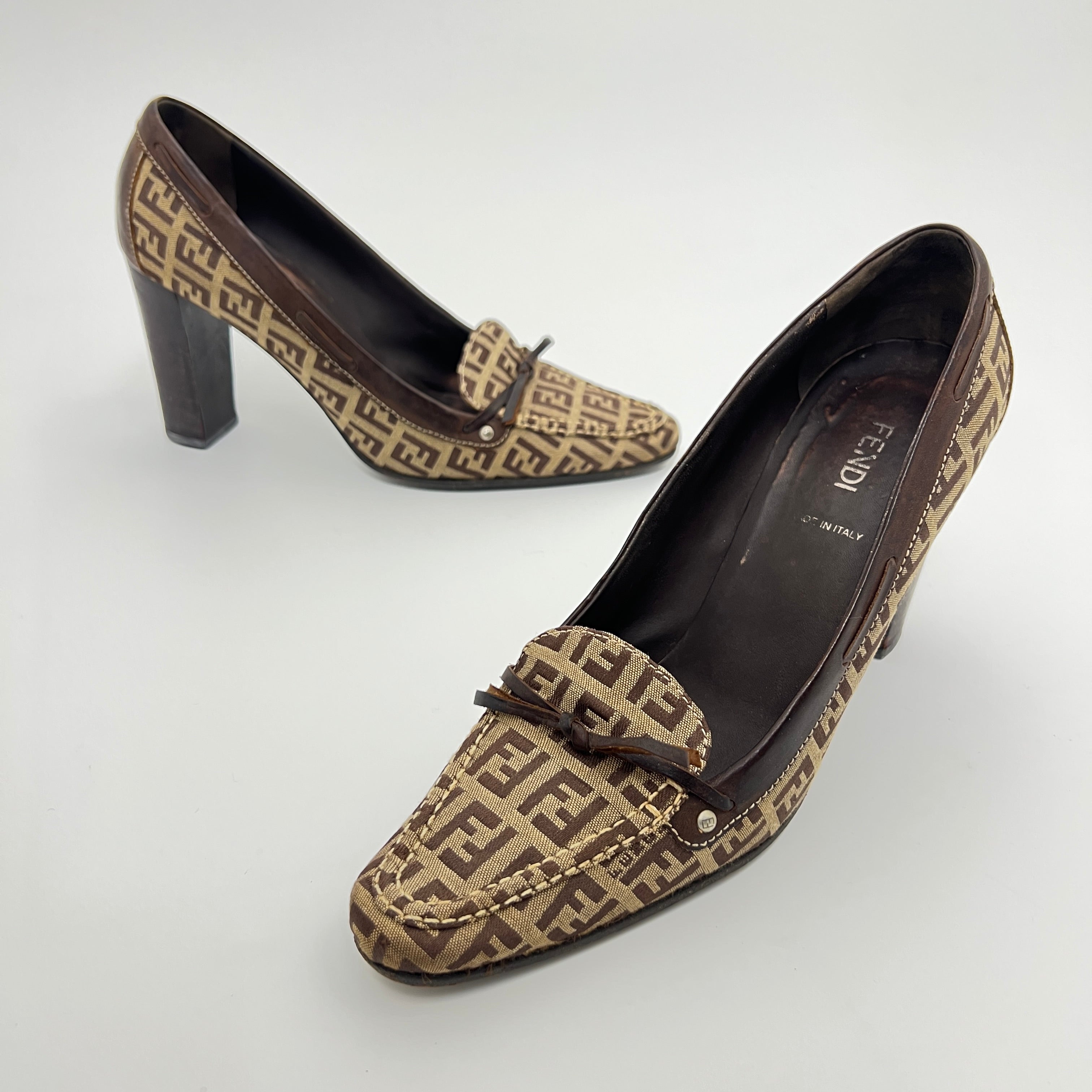 Fendi | Zucca FF Monogram Leather Ribbon Canvas Brown Pumps (37)