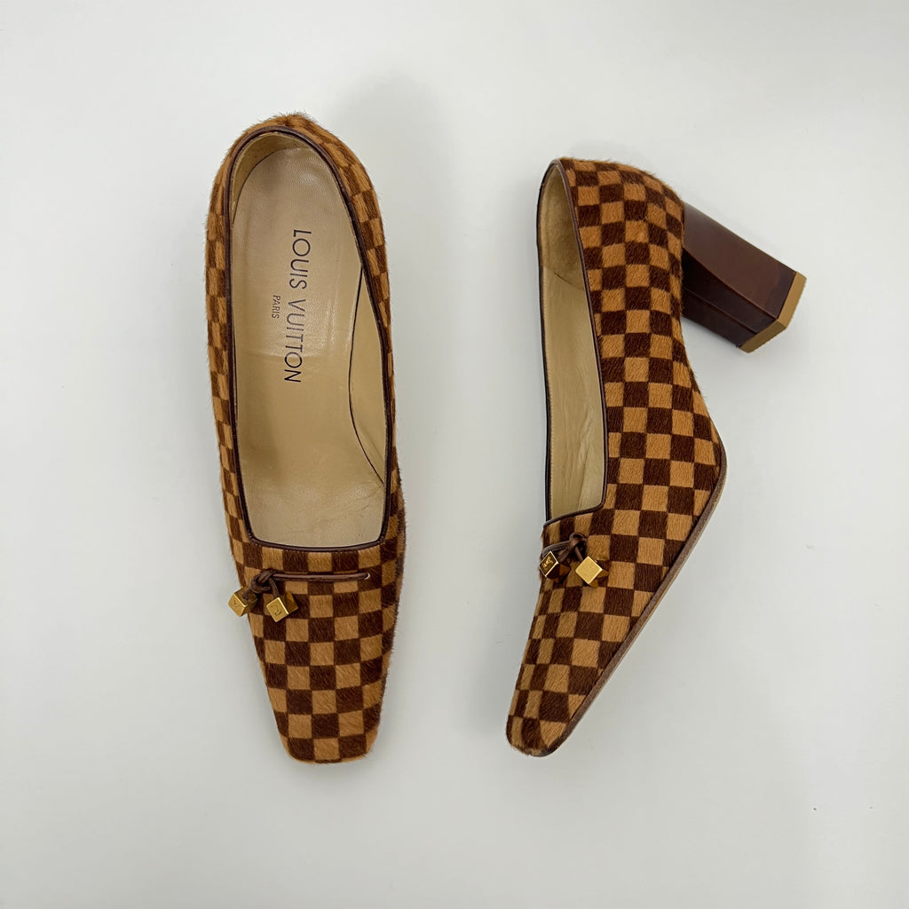 Louis Vuitton | Damier Calf Hair Leather Pumps Gold LV (36.5)