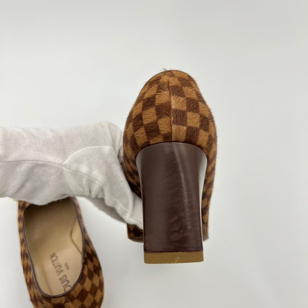 Louis Vuitton | Damier Calf Hair Leather Pumps Gold LV (36.5)