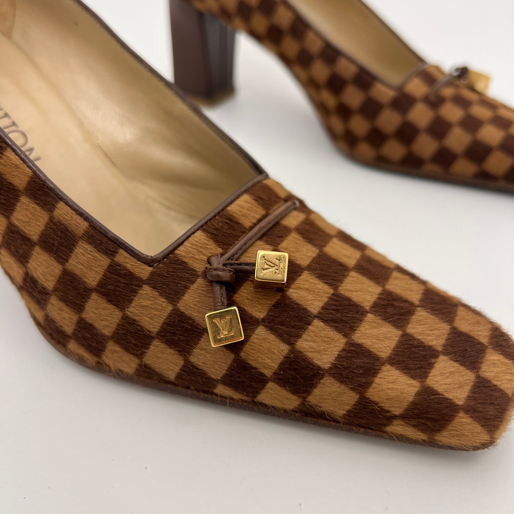 Louis Vuitton | Damier Calf Hair Leather Pumps Gold LV (36.5)