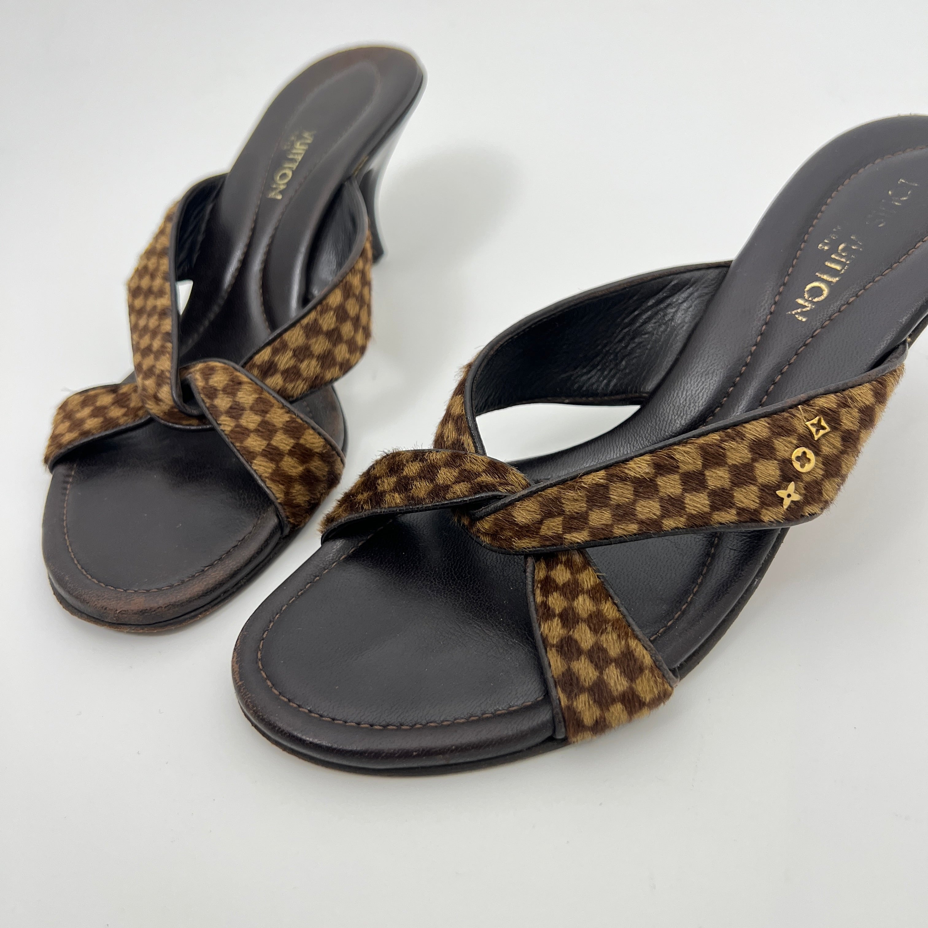 Louis Vuitton | Damier Calf Hair Knot Strap Mid Heel Sandal Mules (36)