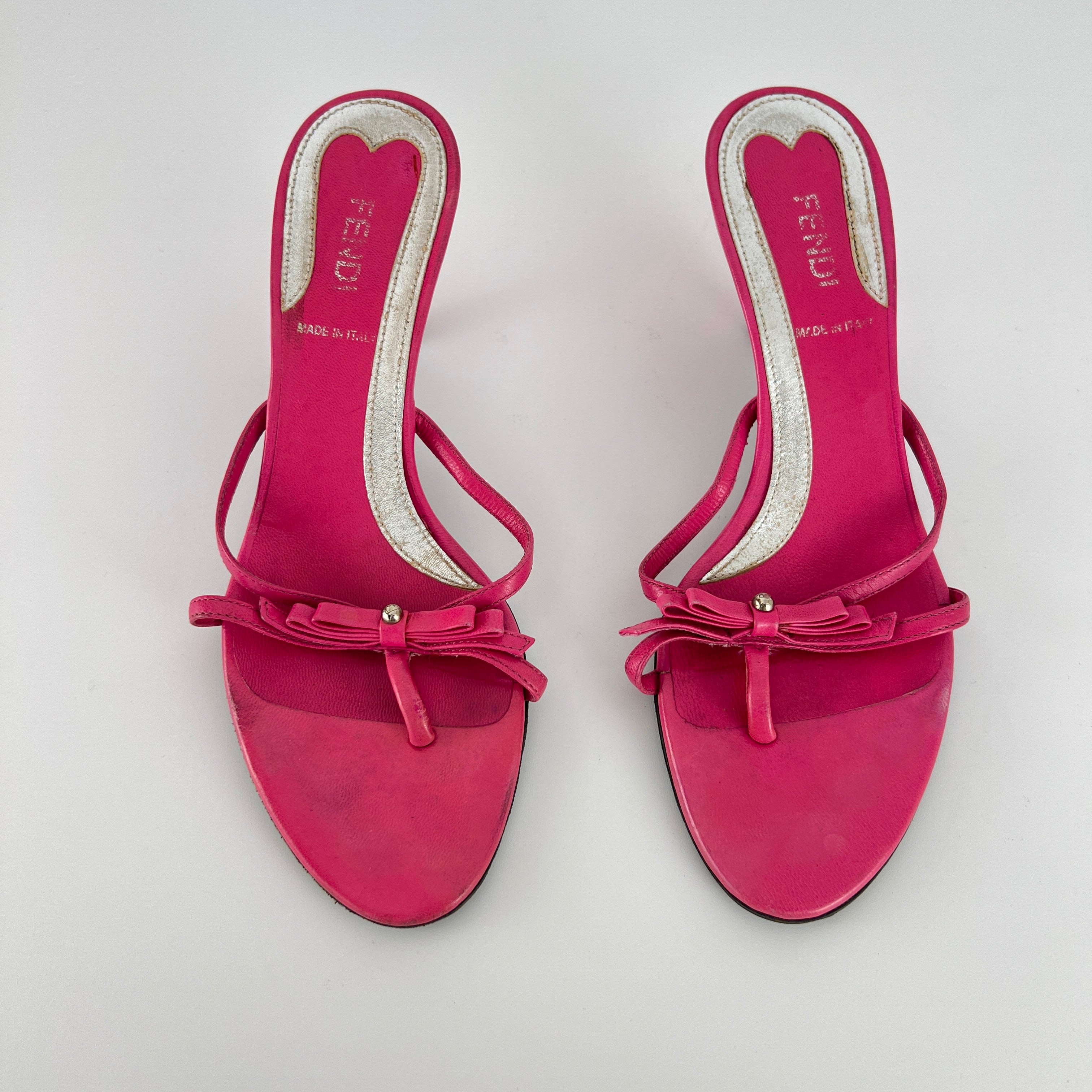 Fendi | Vintage Pink Leather Ribbon Bow Strappy Thong Kitten Heel Mules (36)