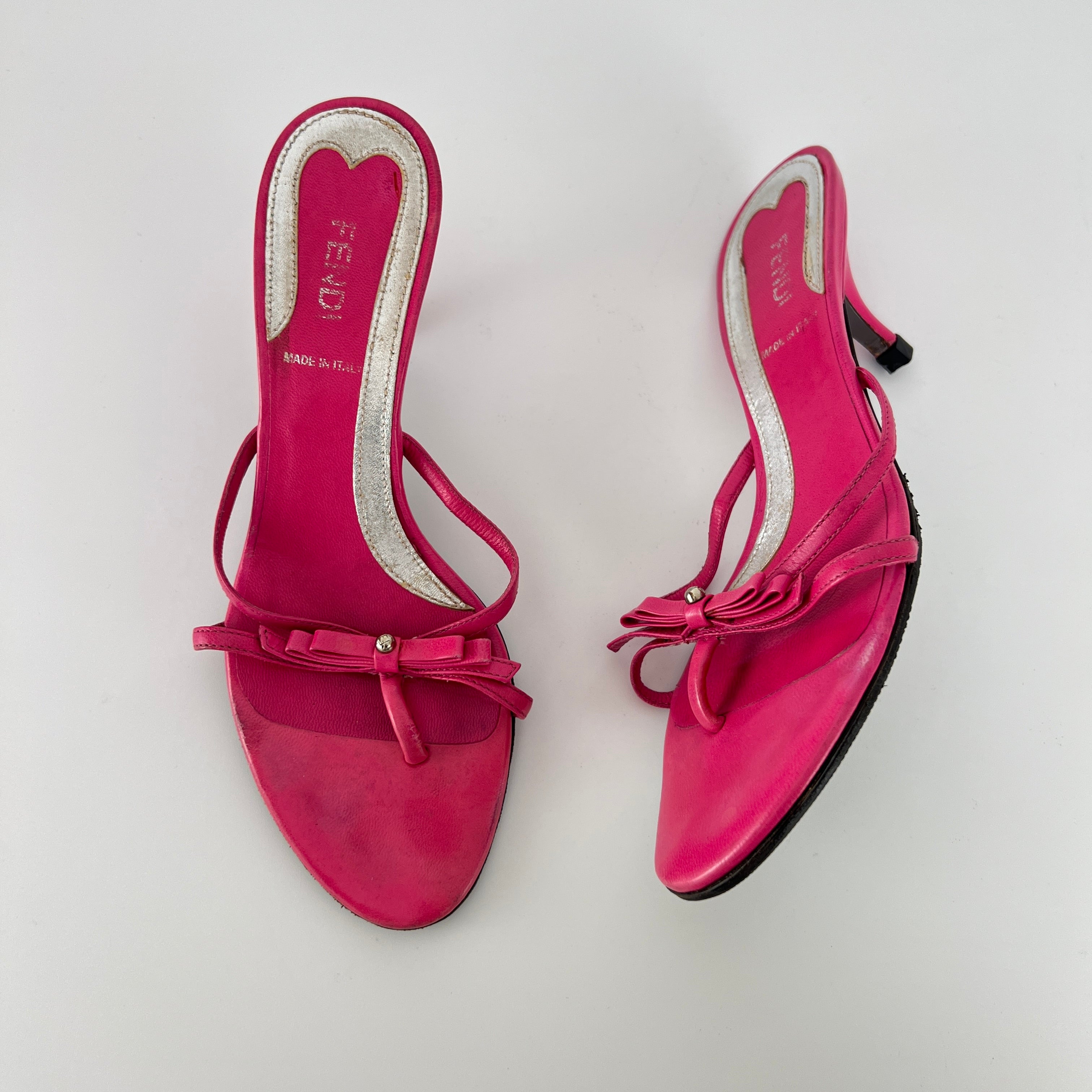 Fendi | Vintage Pink Leather Ribbon Bow Strappy Thong Kitten Heel Mules (36)