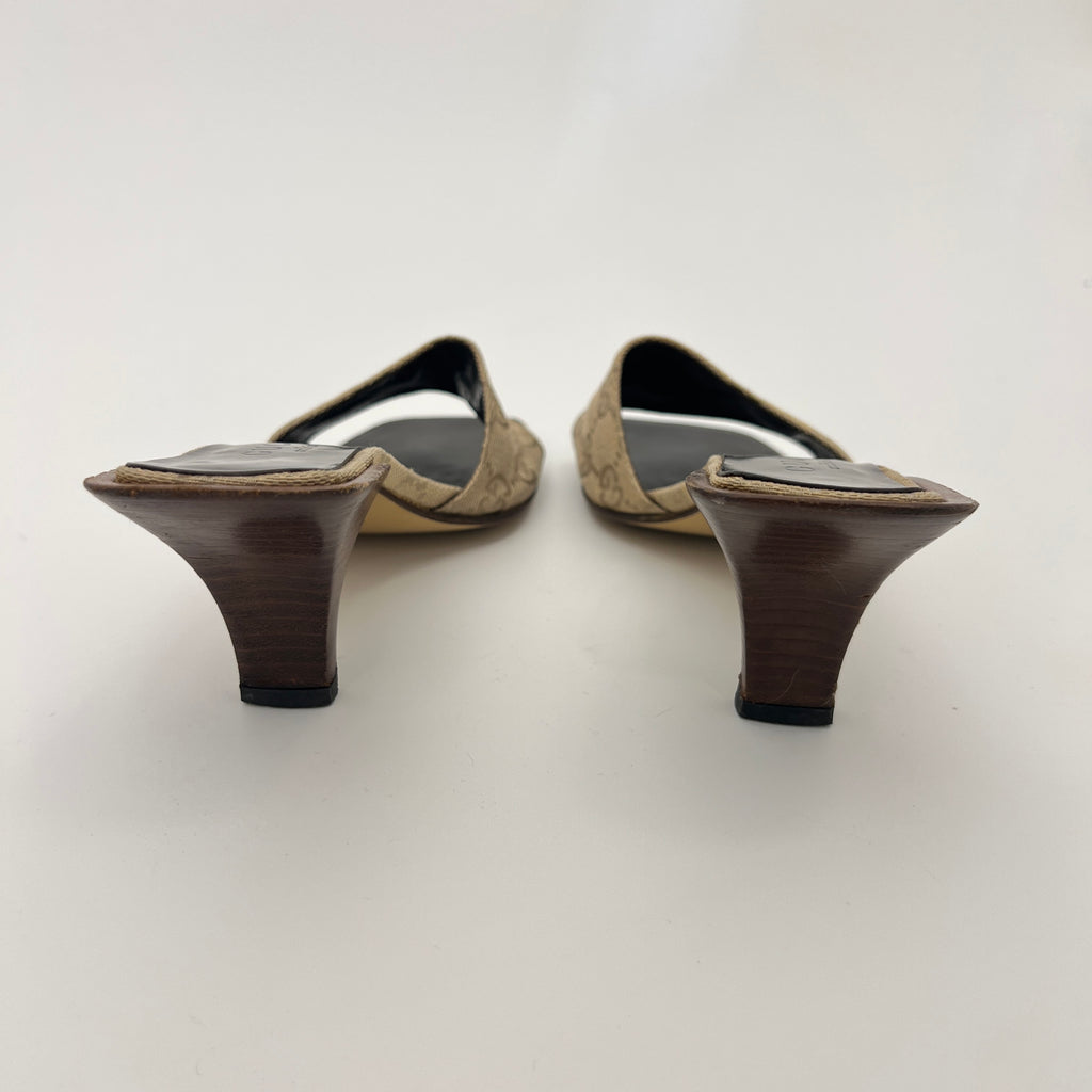 Gucci | GG Monogram Cream Beige Canvas Leather Mules (35)