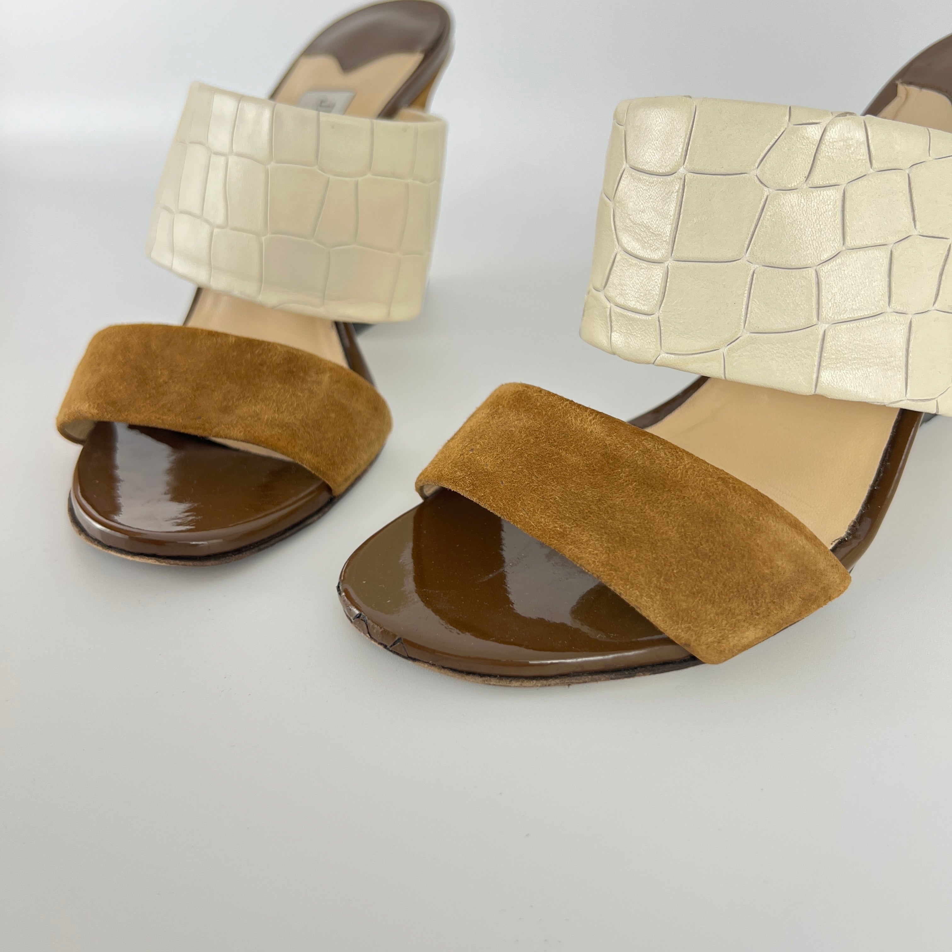 Jimmy Choo | White Croc Embossed Brown Suede Leather Wedge Sandal Heels (36)