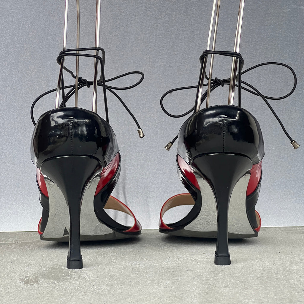 Chanel | Vintage 2000s Red Black Patent Leather Lace Up Sandal Heels (36)